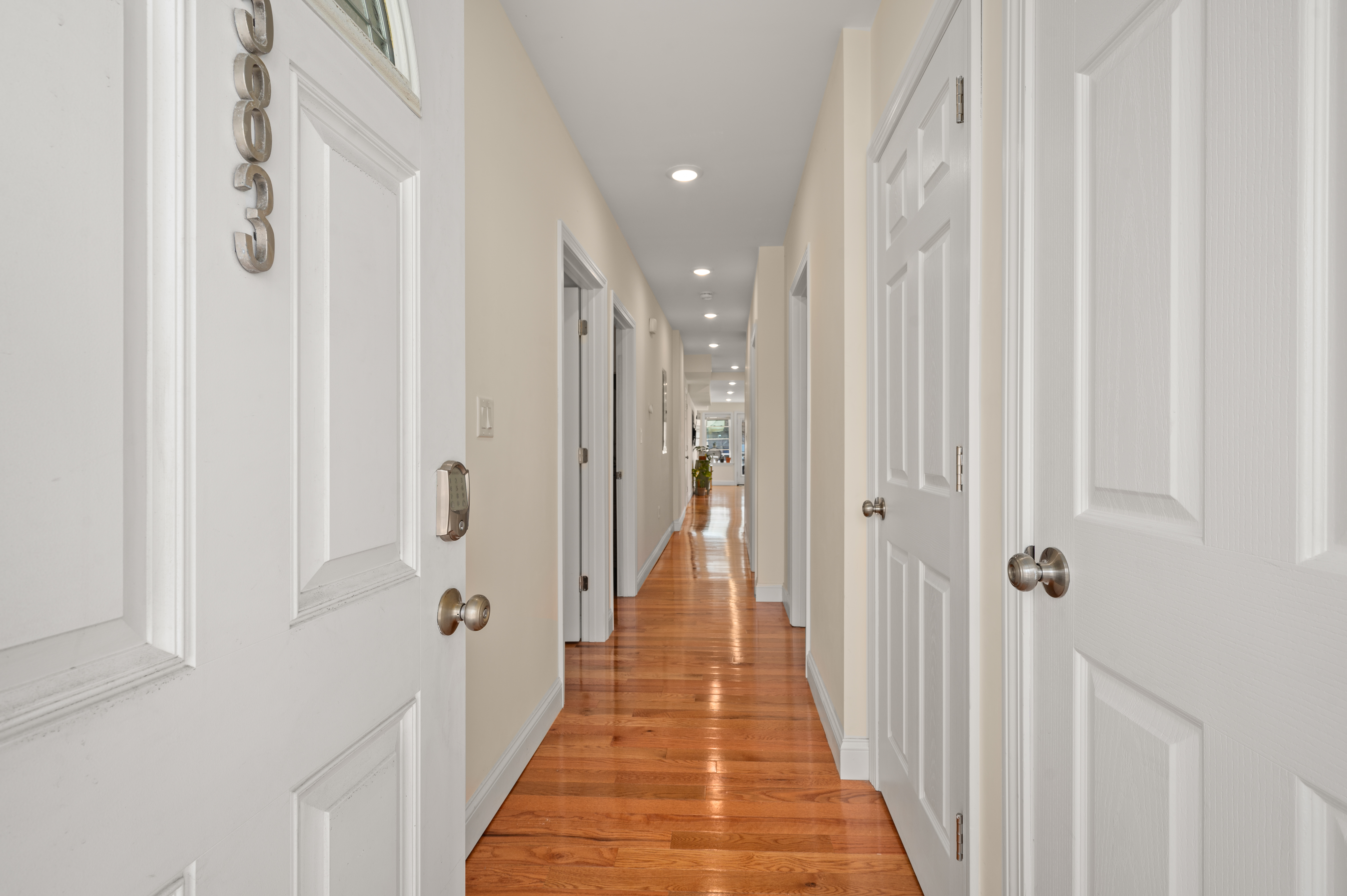  583 Main Street, Unit 583, Medford, MA, 02155 - 物件實景