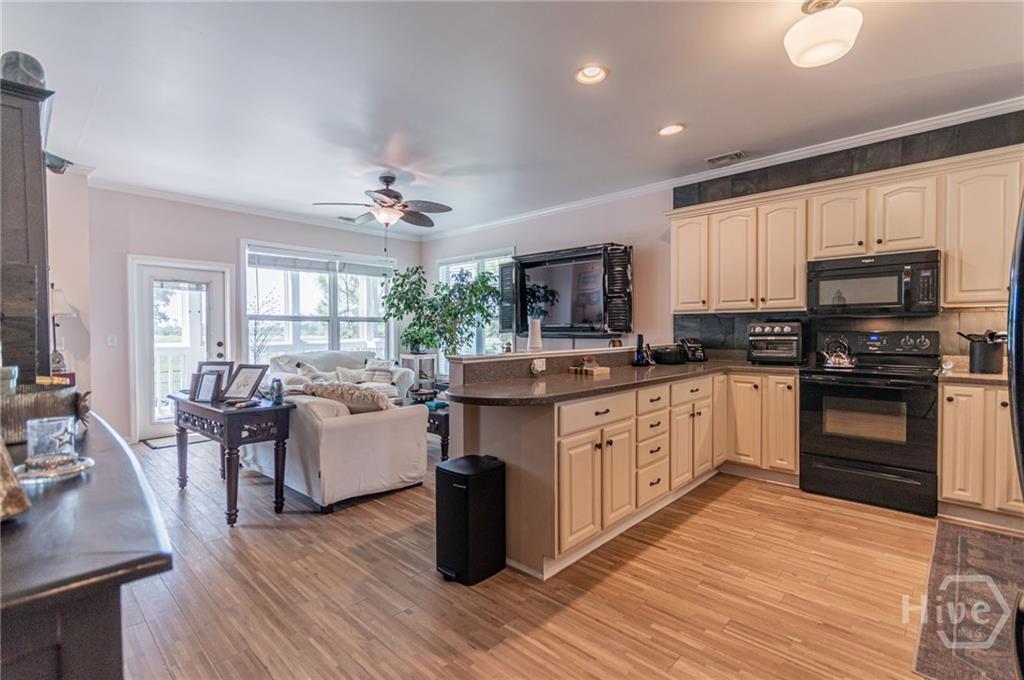 Tybee, Georgia, 31328, United States, 3 Bedrooms Bedrooms, ,3 BathroomsBathrooms,Residential,For Sale,1983877