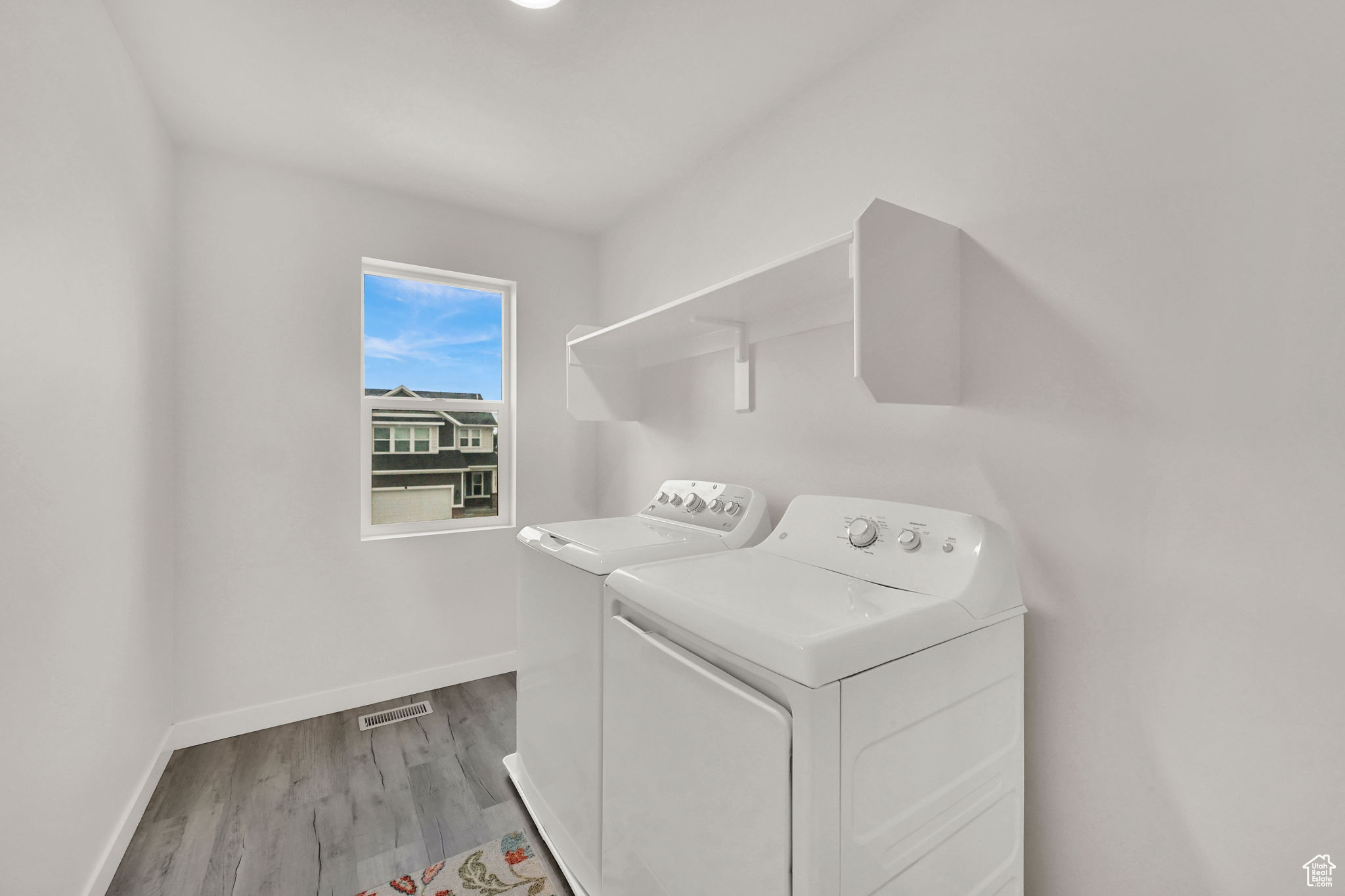 West Haven, Utah, 84401, United States, 3 Bedrooms Bedrooms, ,3 BathroomsBathrooms,Residential,For Sale,1956973