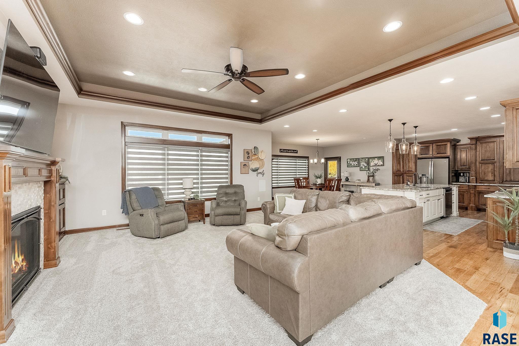 Lester, Iowa, 51242, United States, 4 Bedrooms Bedrooms, ,5 BathroomsBathrooms,Residential,For Sale,1926718