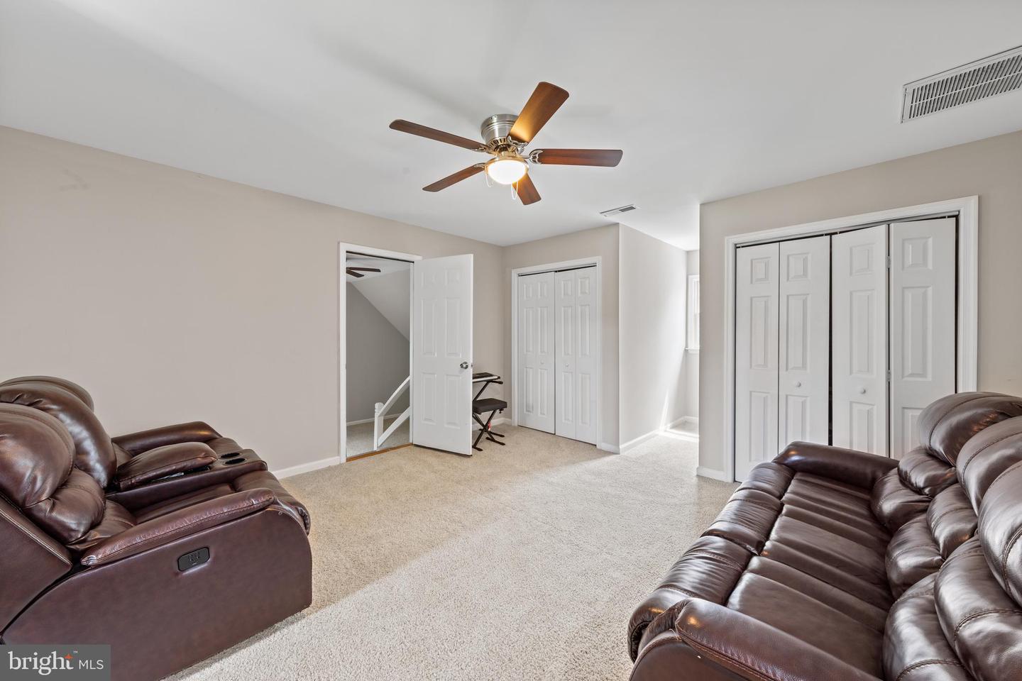 Salisbury, Maryland, 21801, United States, 8 Bedrooms Bedrooms, ,4 BathroomsBathrooms,Residential,For Sale,1857106