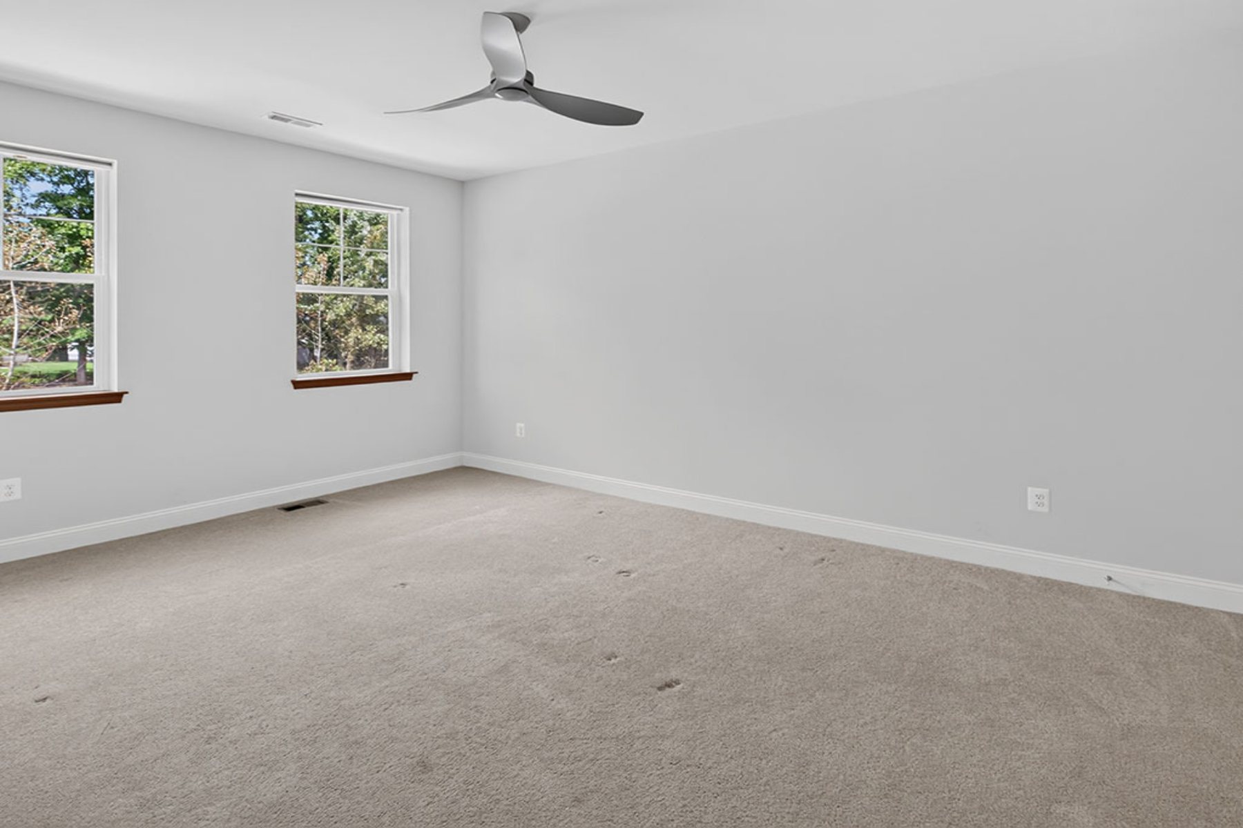  23134 Waggoner Ave - 物件實景