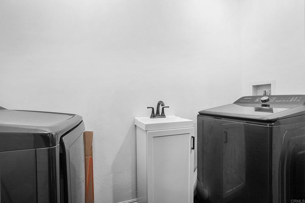 Chula Vista, California, 91911, United States, 9 Bedrooms Bedrooms, ,6 BathroomsBathrooms,Residential,For Sale,1991288