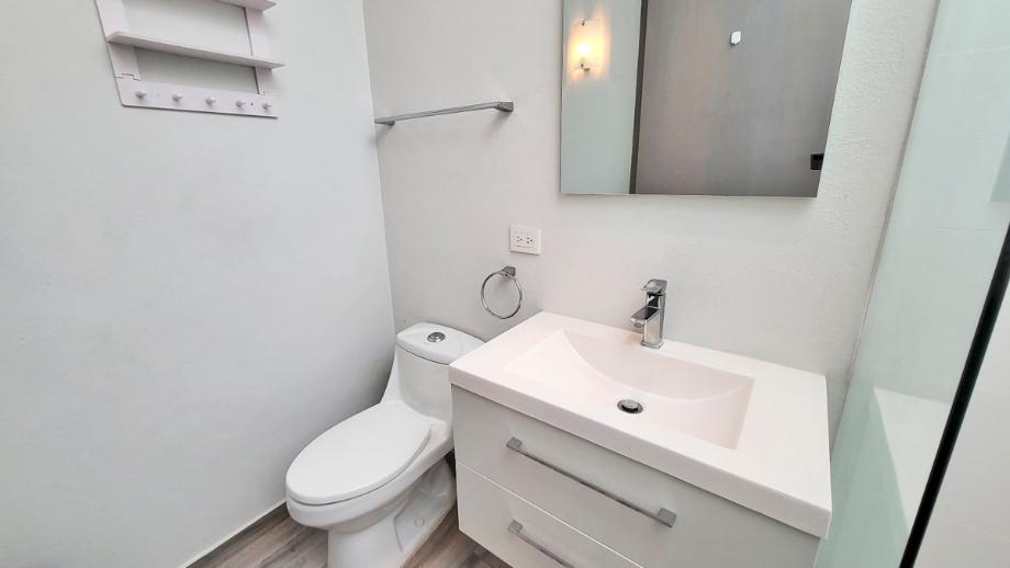 Chapala, Jalisco, 45900, Mexico, 2 Bedrooms Bedrooms, ,2 BathroomsBathrooms,Residential,For Sale,1827389