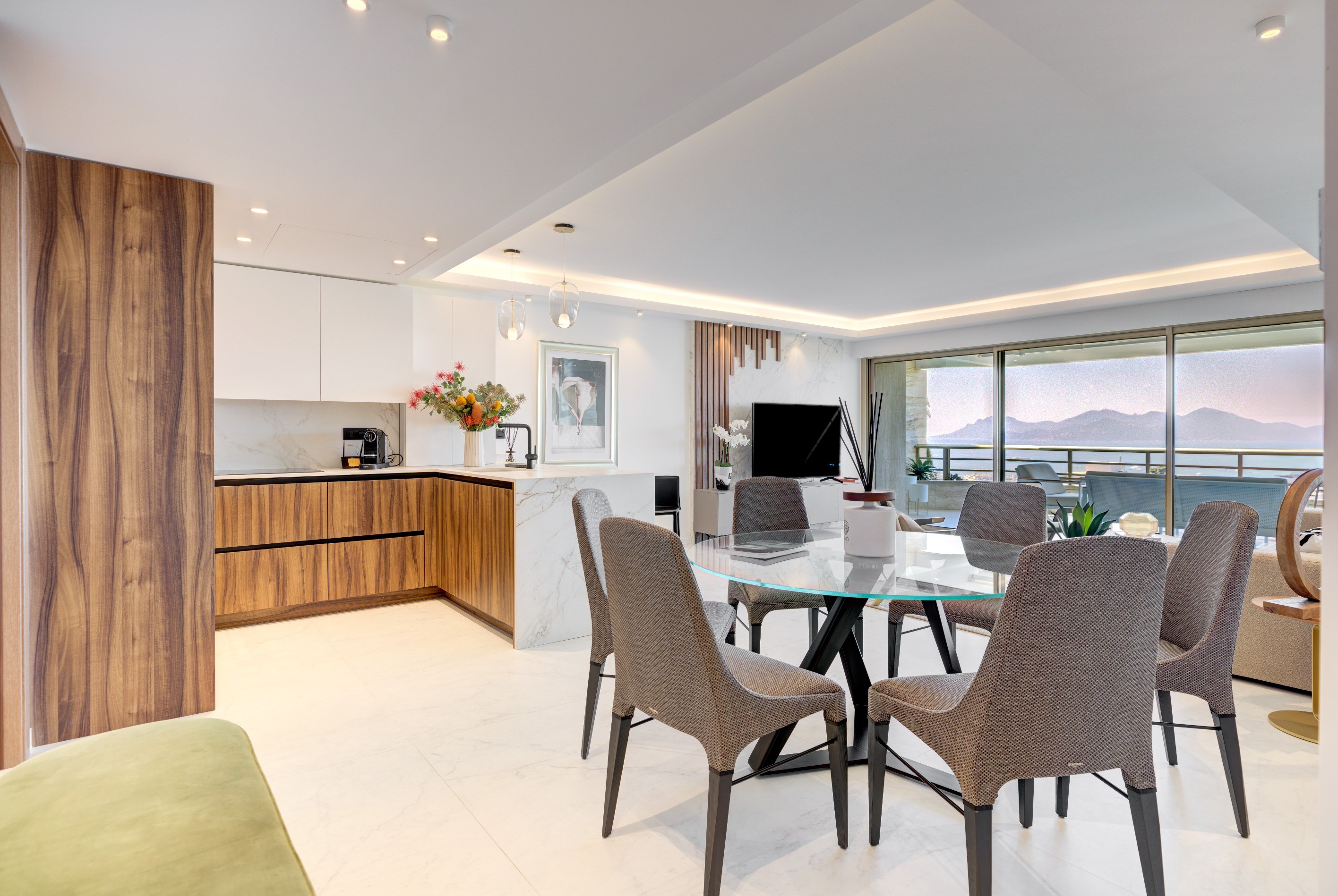  Cannes La Californie 4-bedroom apartment with panoramic bay and Lérins Islands … - 物件實景