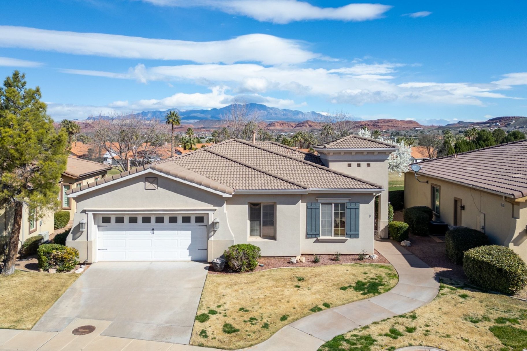  Former Model Home in Sunbrook community sits directly on golf course with Views - 物件實景