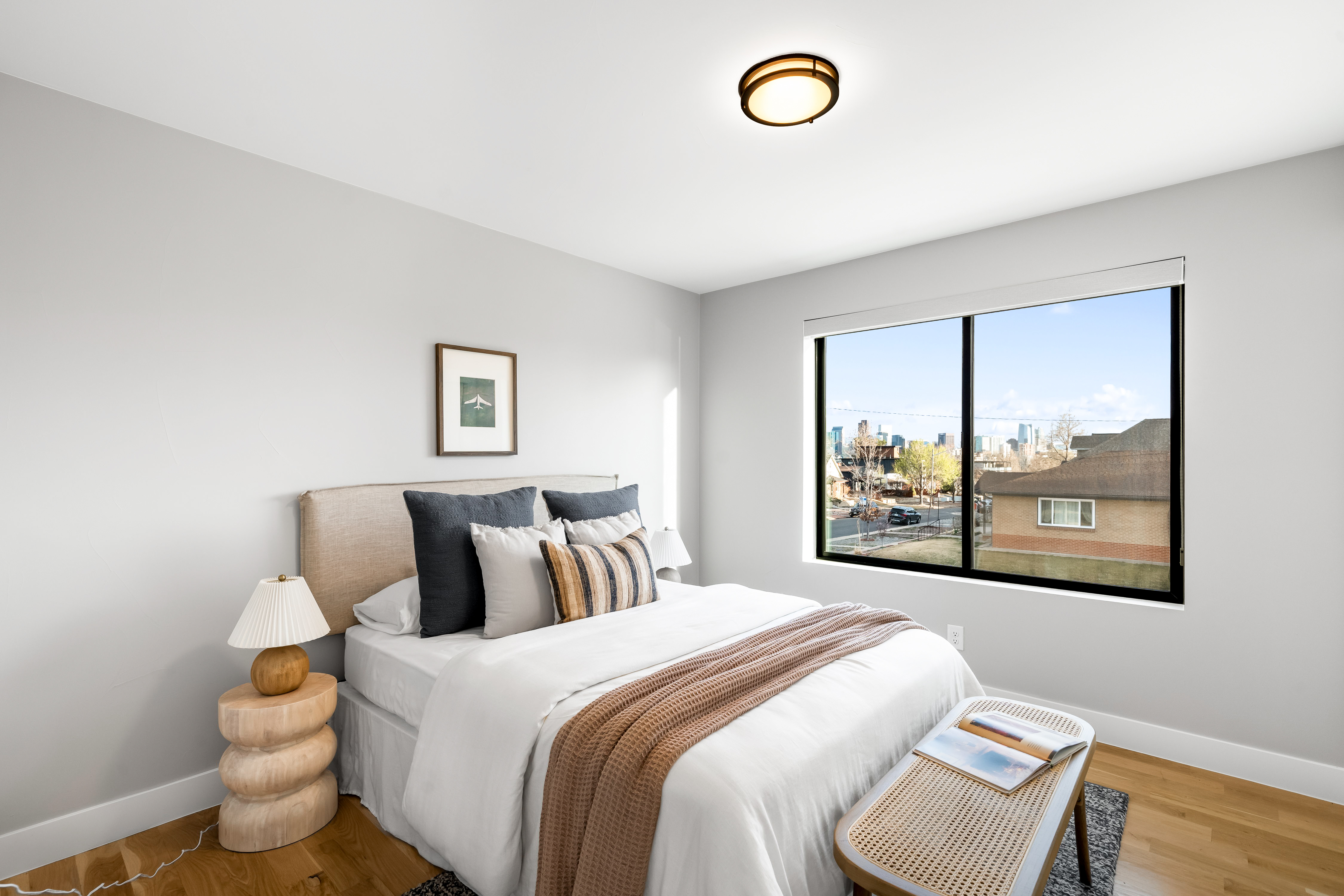  Sunny Corner Lot  Park + Skyline Views - 物件實景