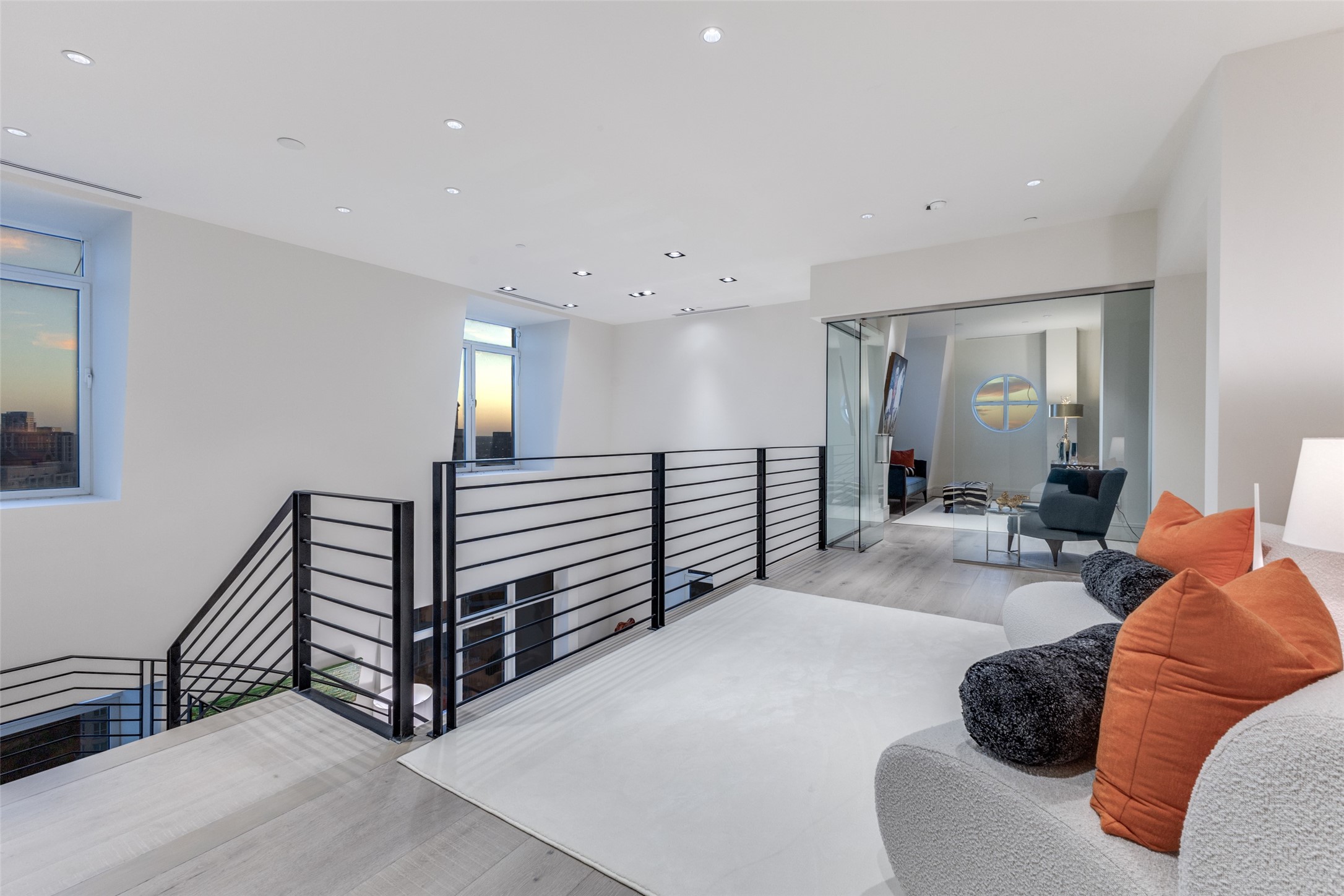 Dallas, Texas, 75219, United States, 3 Bedrooms Bedrooms, ,4 BathroomsBathrooms,Residential,For Sale,1993502