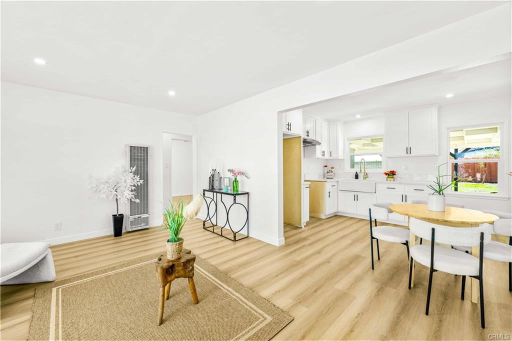 Norwalk, California, 90650, United States, 3 Bedrooms Bedrooms, ,1 BathroomBathrooms,Residential,For Sale,1977286