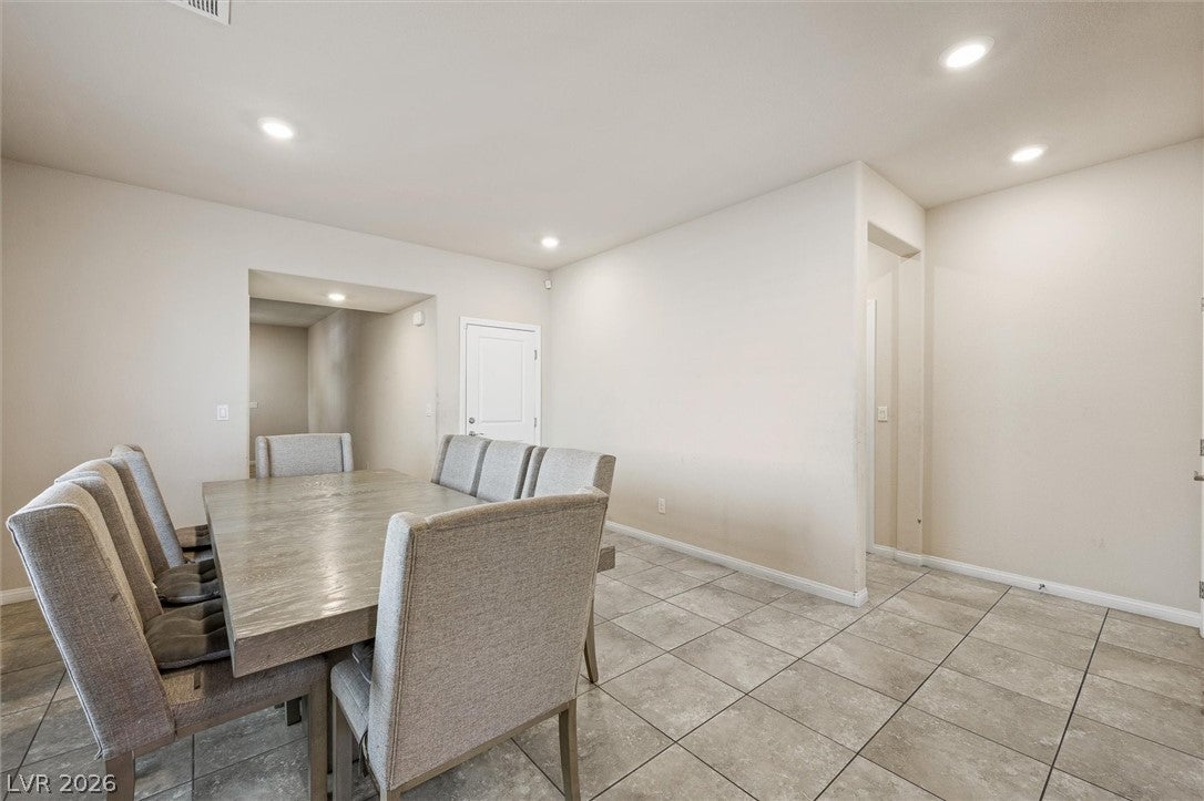 North Las Vegas, Nevada, 89032, United States, 5 Bedrooms Bedrooms, ,1 BathroomBathrooms,Residential,For Sale,2049129