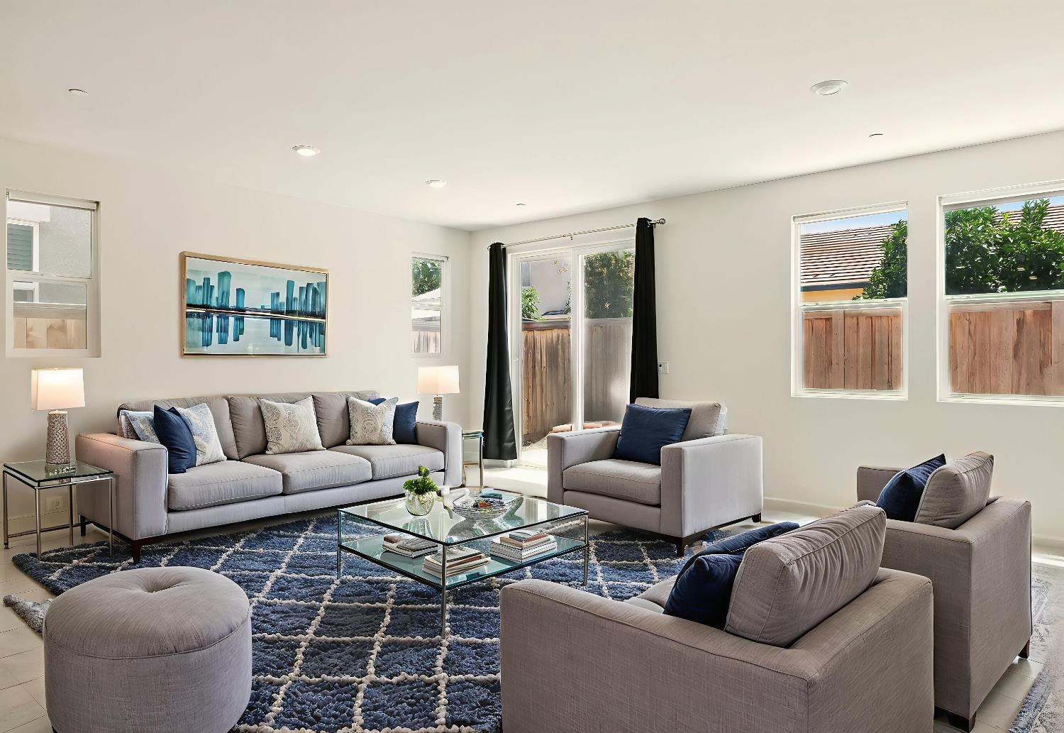 Elk Grove, California, 95758, United States, 4 Bedrooms Bedrooms, ,3 BathroomsBathrooms,Residential,For Sale,1847493