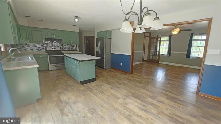 Callaway, Maryland, 20620, United States, 5 Bedrooms Bedrooms, ,4 BathroomsBathrooms,Residential,For Sale,1921246