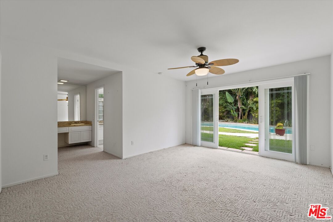 Malibu, California, 90265, United States, 4 Bedrooms Bedrooms, ,3 BathroomsBathrooms,Residential,For Sale,1859760