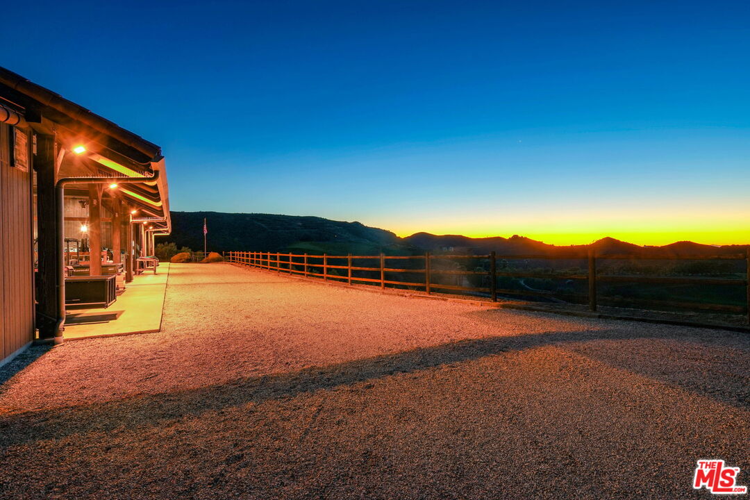 Malibu, California, 90265, United States, 3 Bedrooms Bedrooms, ,5 BathroomsBathrooms,Residential,For Sale,1760358
