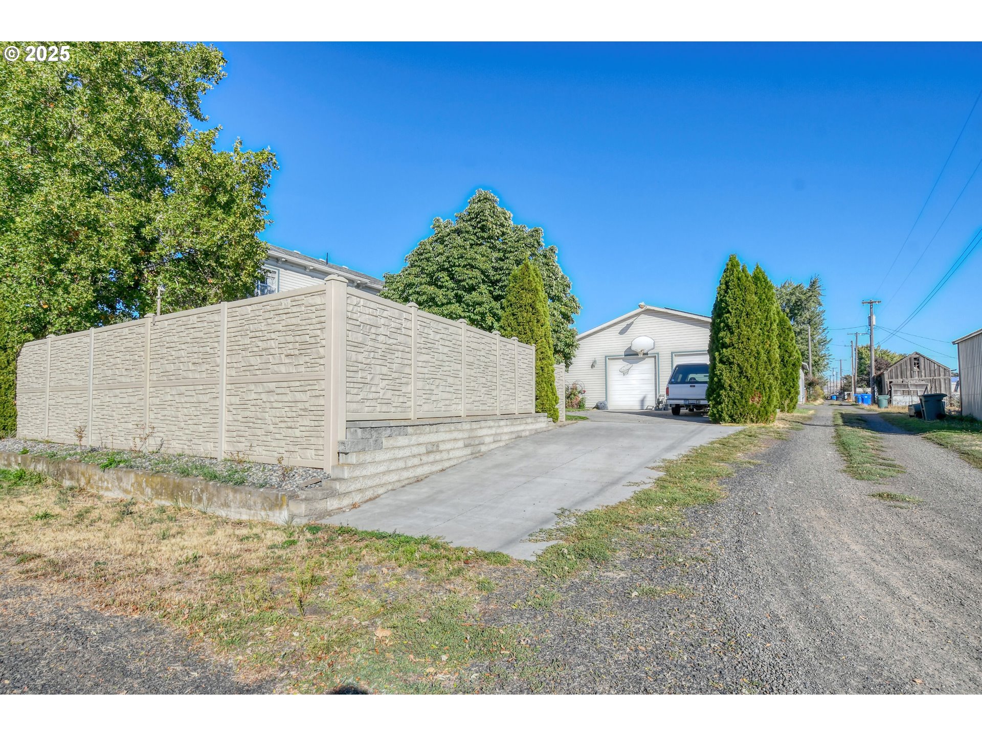 Athena, Oregon, 97813, United States, 3 Bedrooms Bedrooms, ,2 BathroomsBathrooms,Residential,For Sale,1961034