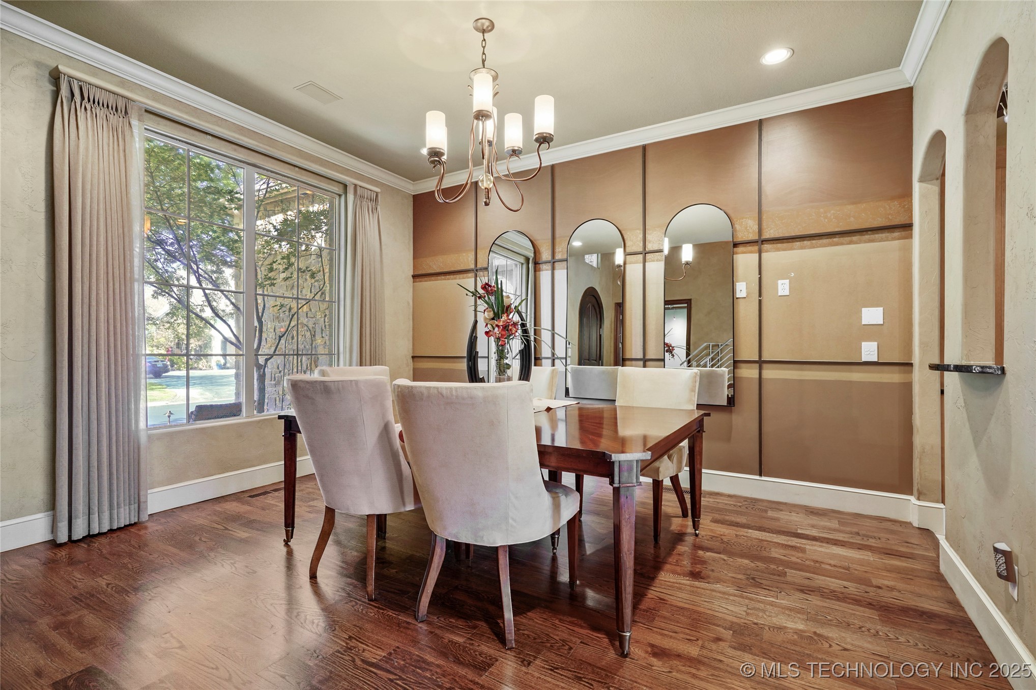 Tulsa, Oklahoma, 74137, United States, 5 Bedrooms Bedrooms, ,5 BathroomsBathrooms,Residential,For Sale,1990316