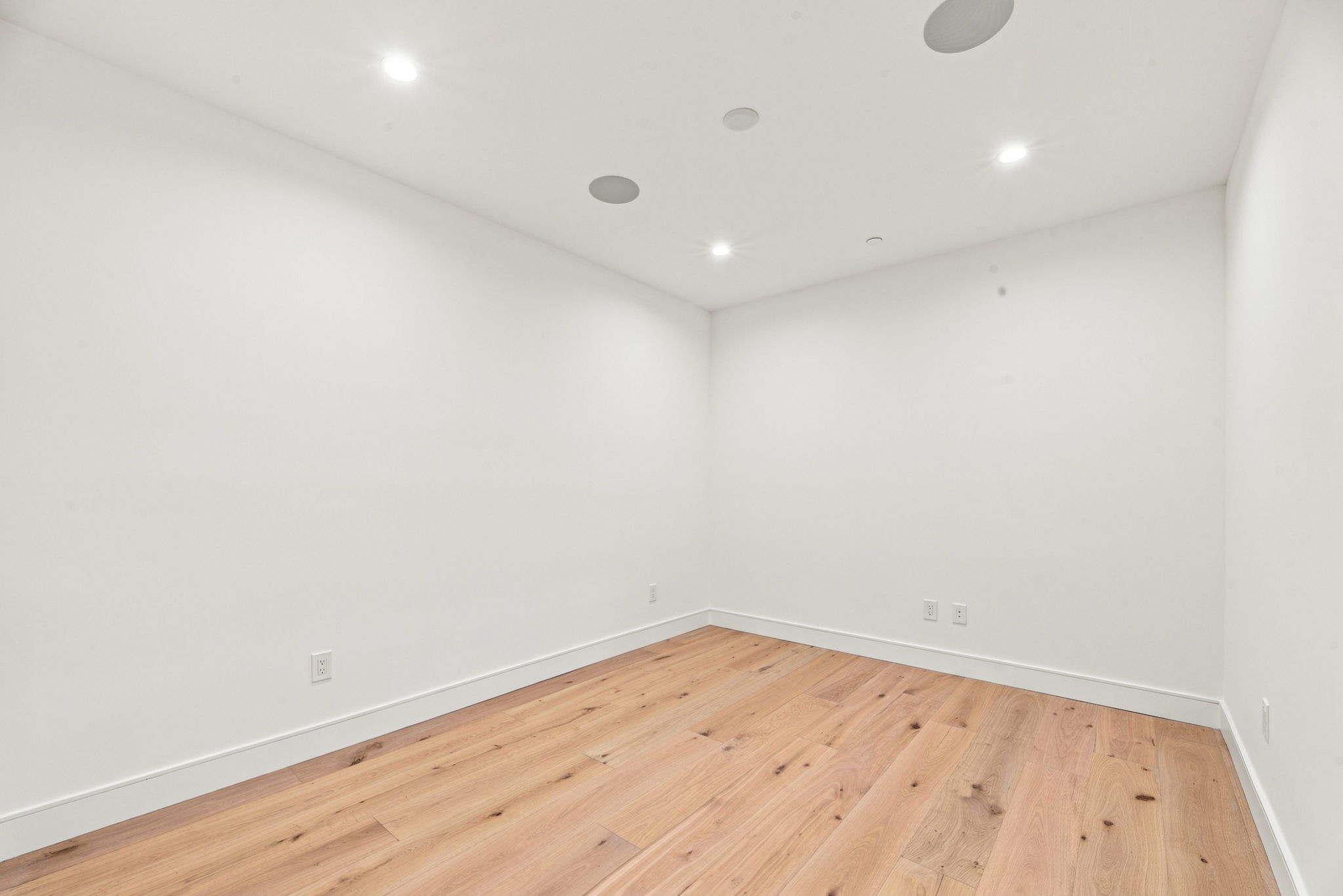  640 33rd Street, Manhattan Beach, CA 90266 - 物件實景