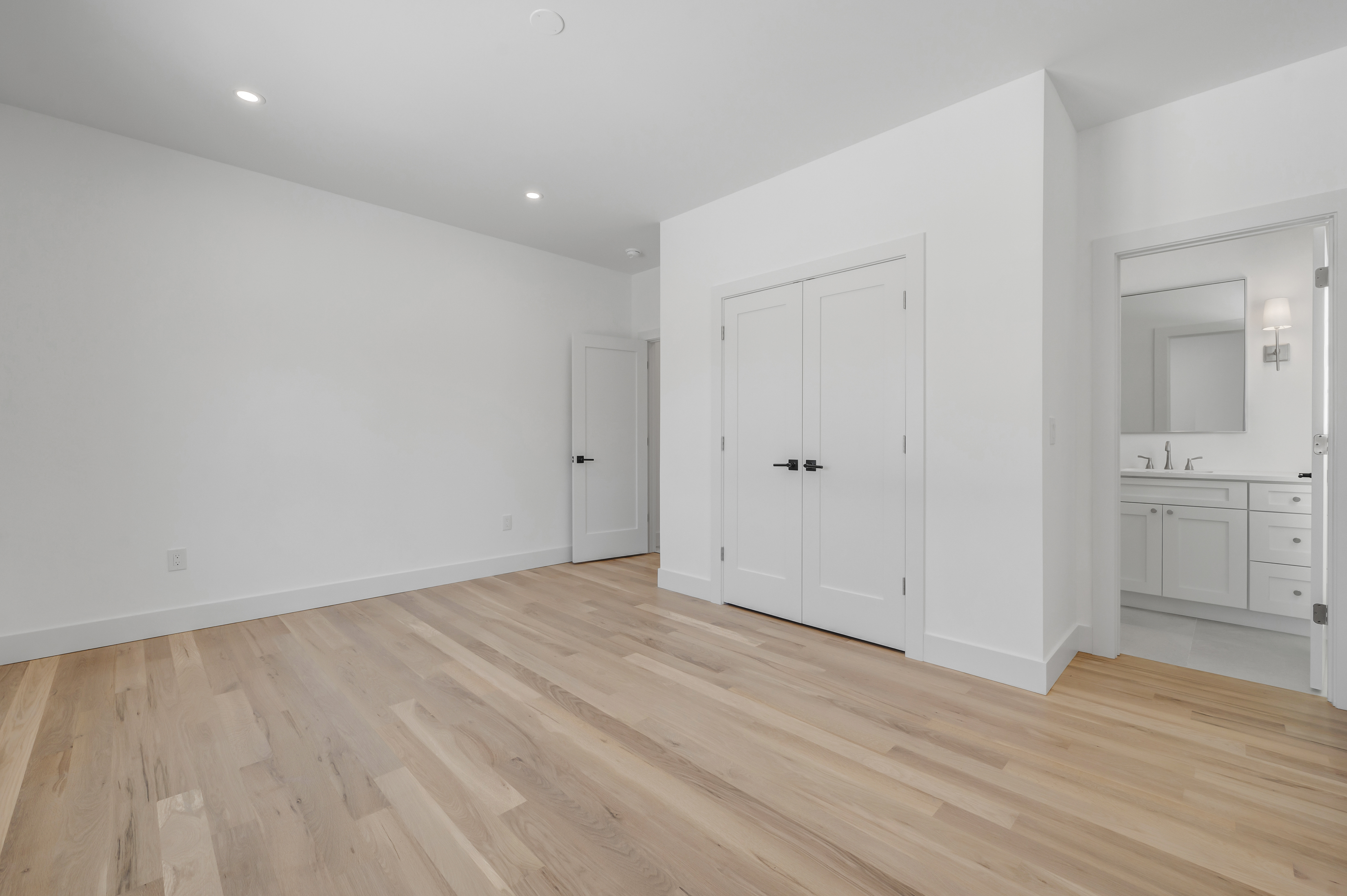  38 Pond Lane, Levittown, NY, 11756 - 物件實景