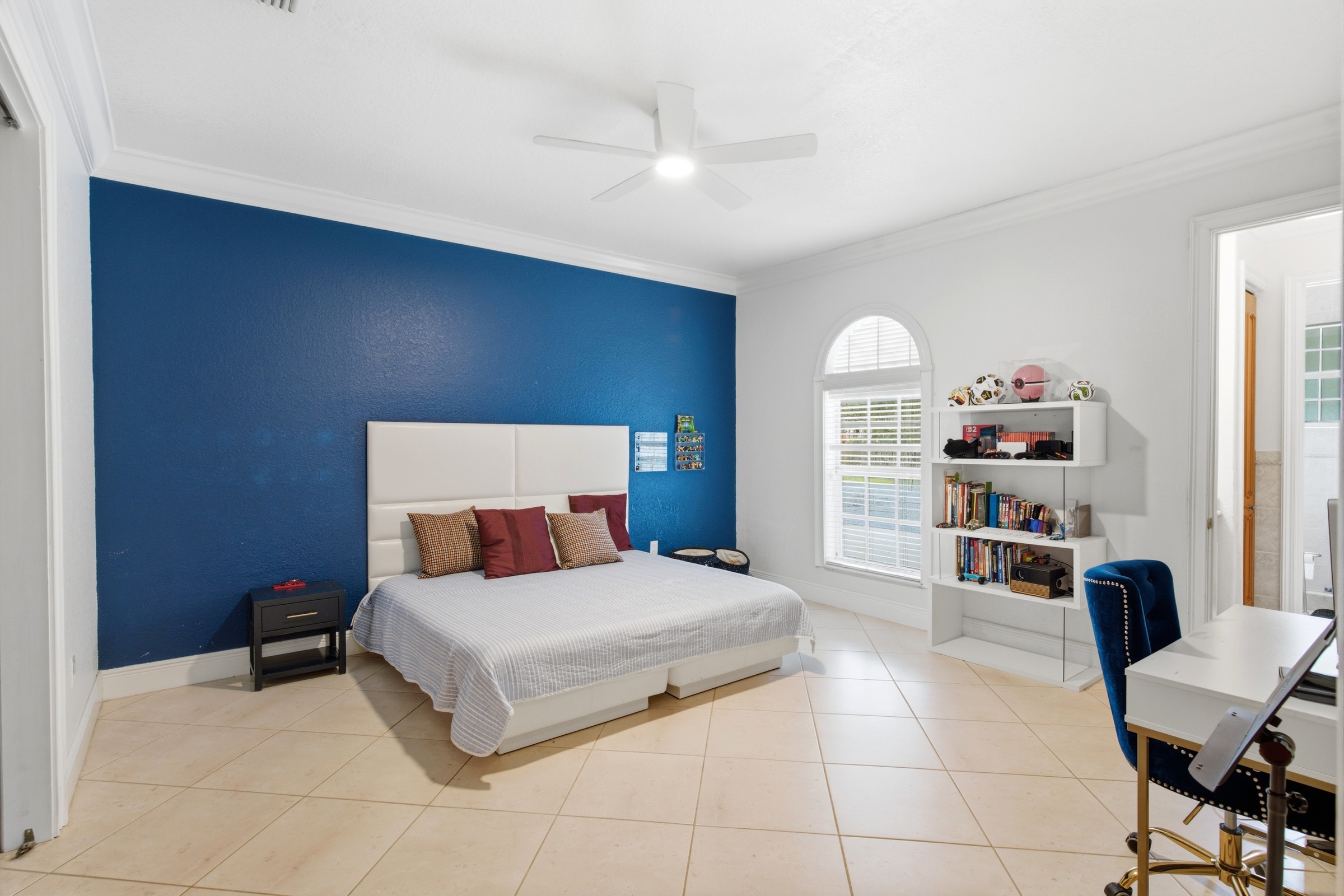  17920 SW 15th ST, Miami, FL, 33187 - 物件實景