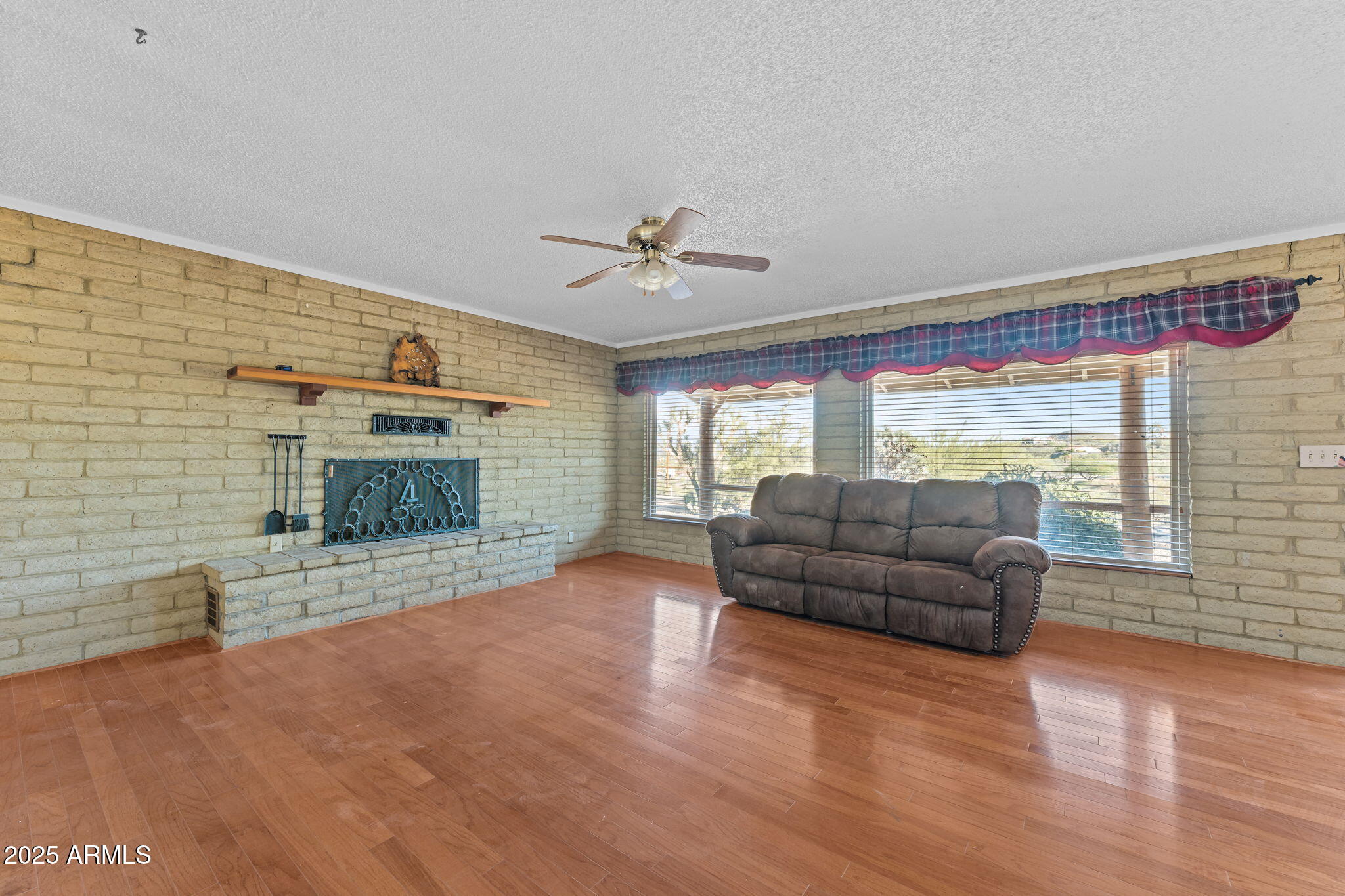 Wickenburg, Arizona, 85390, United States, 3 Bedrooms Bedrooms, ,3 BathroomsBathrooms,Residential,For Sale,2002472