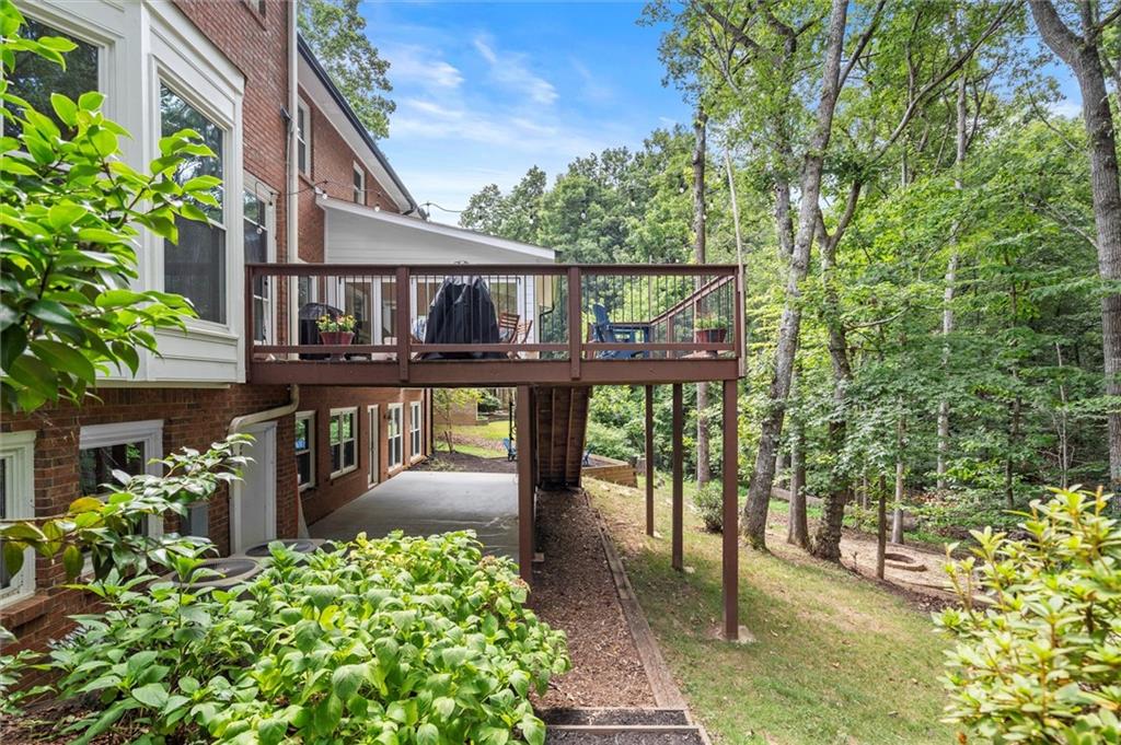 Roswell, Georgia, 30075, United States, 5 Bedrooms Bedrooms, ,5 BathroomsBathrooms,Residential,For Sale,1903038