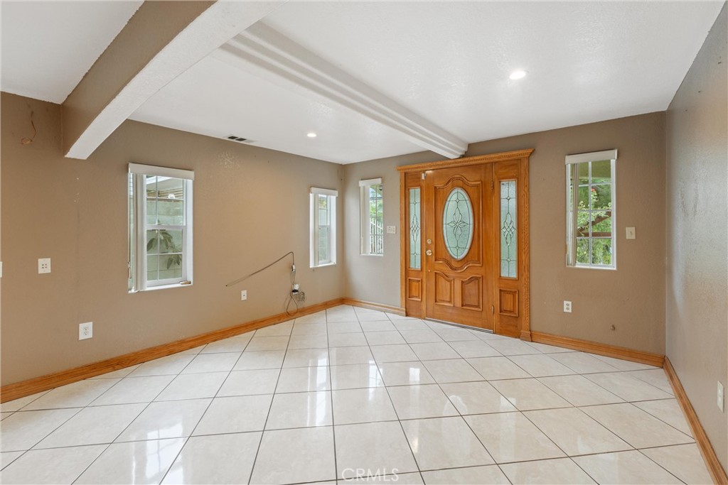 Los Angeles, California, 90033, United States, 4 Bedrooms Bedrooms, ,3 BathroomsBathrooms,Residential,For Sale,1834728