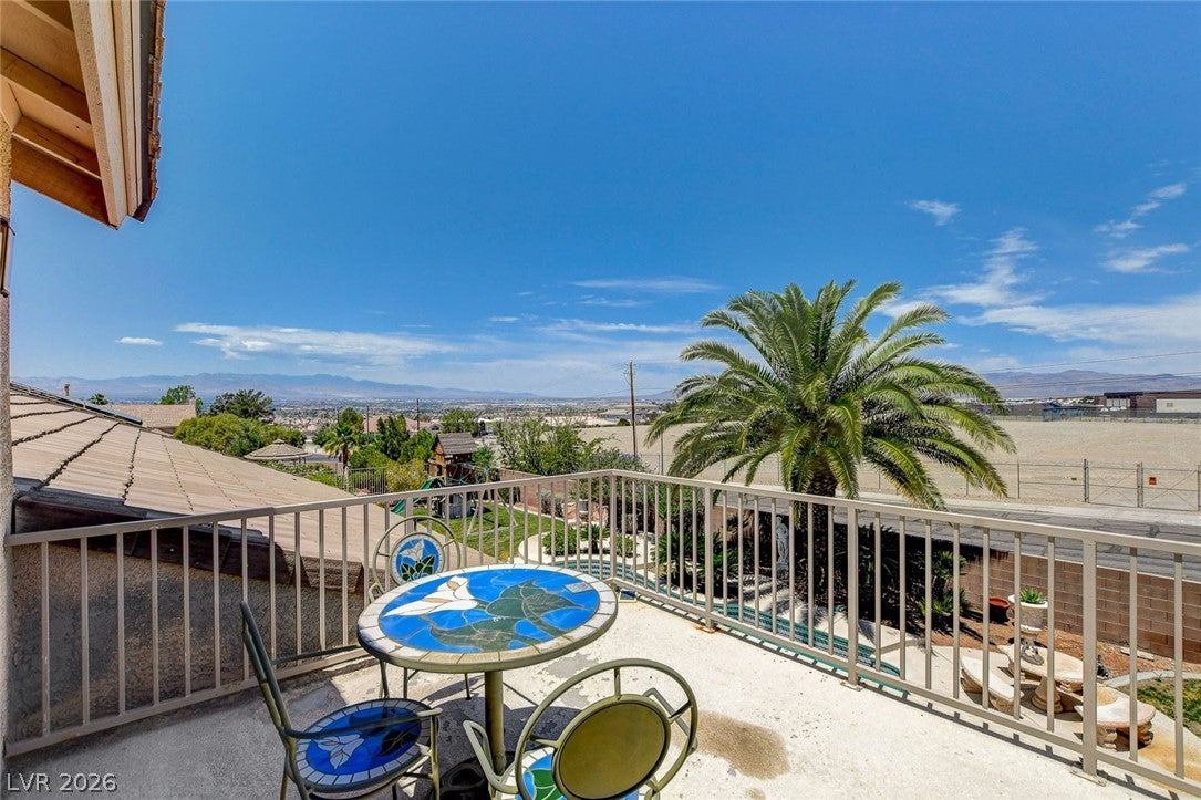 Las Vegas, Nevada, 89110, United States, 5 Bedrooms Bedrooms, ,3 BathroomsBathrooms,Residential,For Sale,2048091