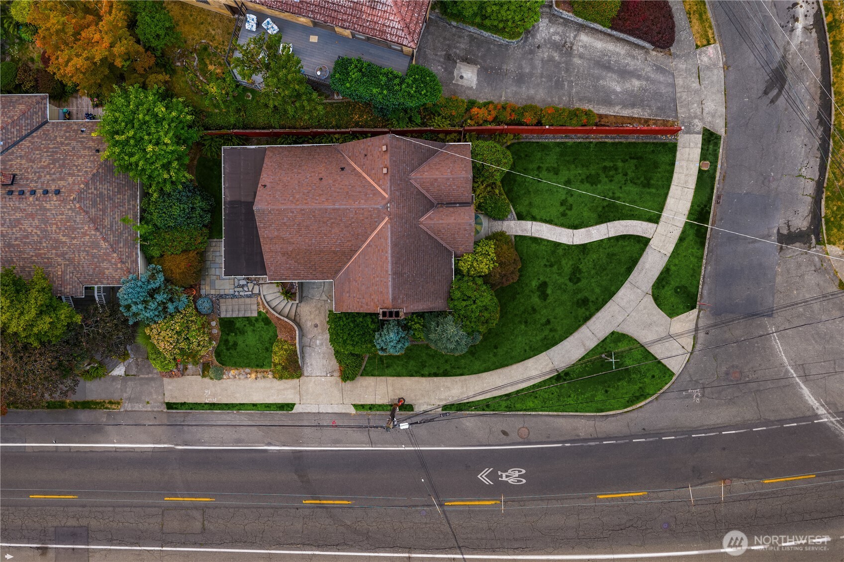 Seattle, Washington, 98122, United States, 3 Bedrooms Bedrooms, ,2 BathroomsBathrooms,Residential,For Sale,1987747