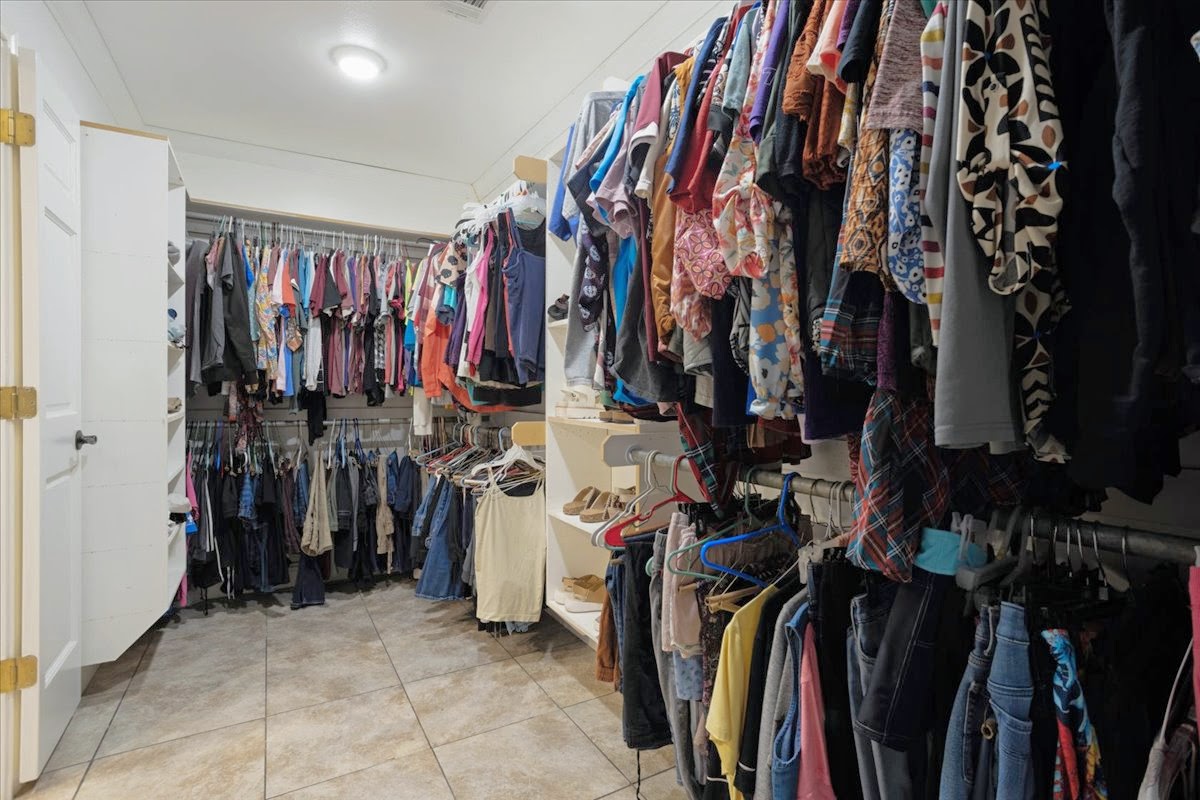 Savoy, Texas, 75479, United States, 3 Bedrooms Bedrooms, ,2 BathroomsBathrooms,Residential,For Sale,1979874