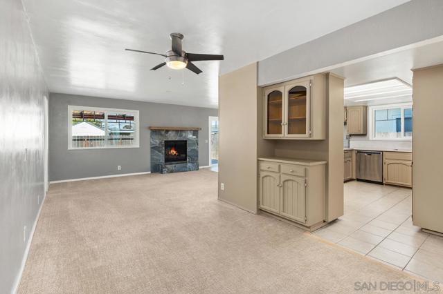 El Cajon, California, 92020, United States, 3 Bedrooms Bedrooms, ,3 BathroomsBathrooms,Residential,For Sale,2025415