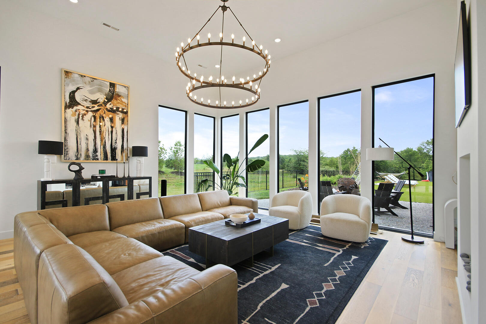 COLUMBIA, Missouri, 65202, United States, 5 Bedrooms Bedrooms, ,5 BathroomsBathrooms,Residential,For Sale,2019373