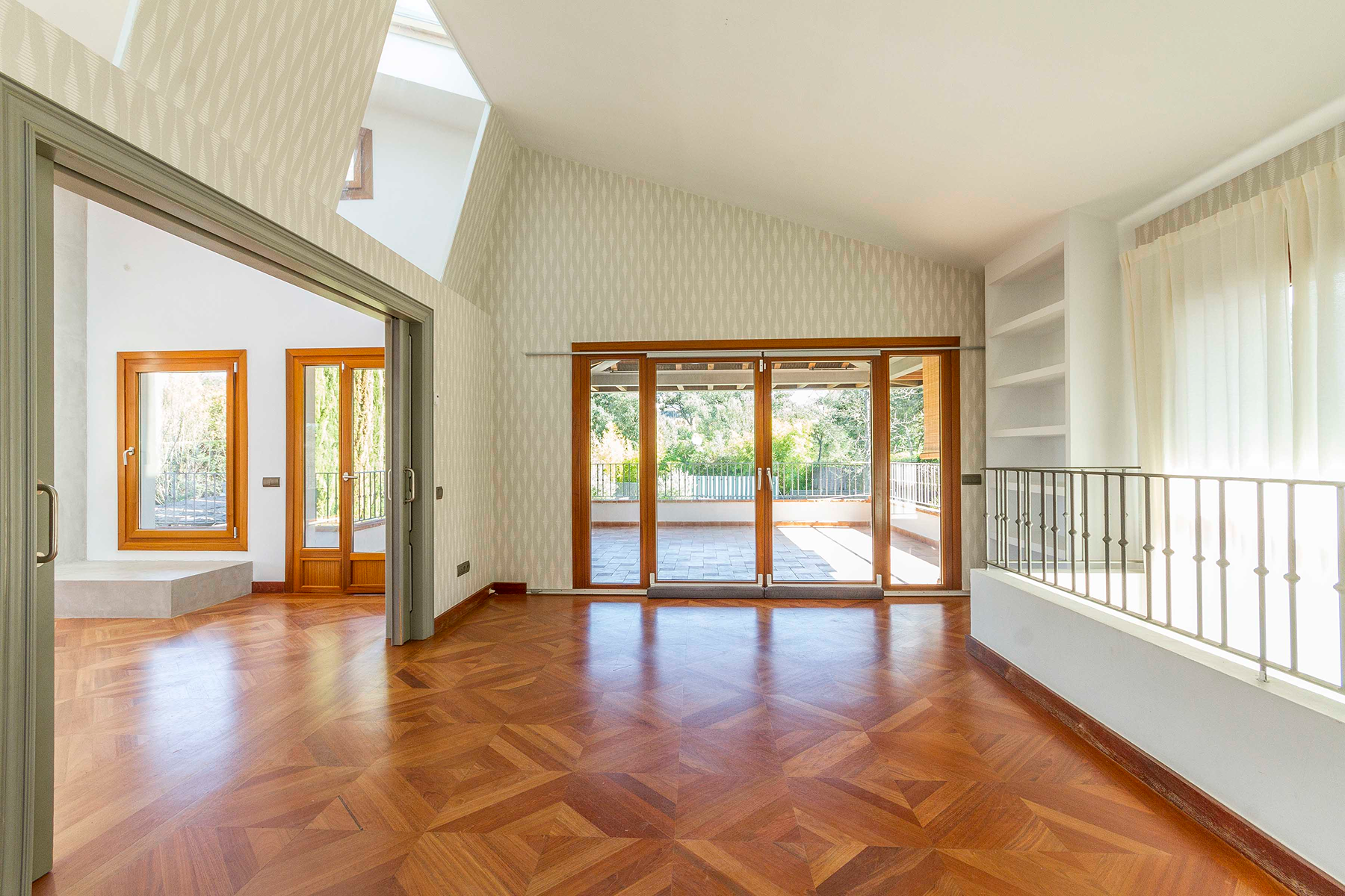  Spectacular detached villa in an excellent Ciudalcampo location - 物件實景