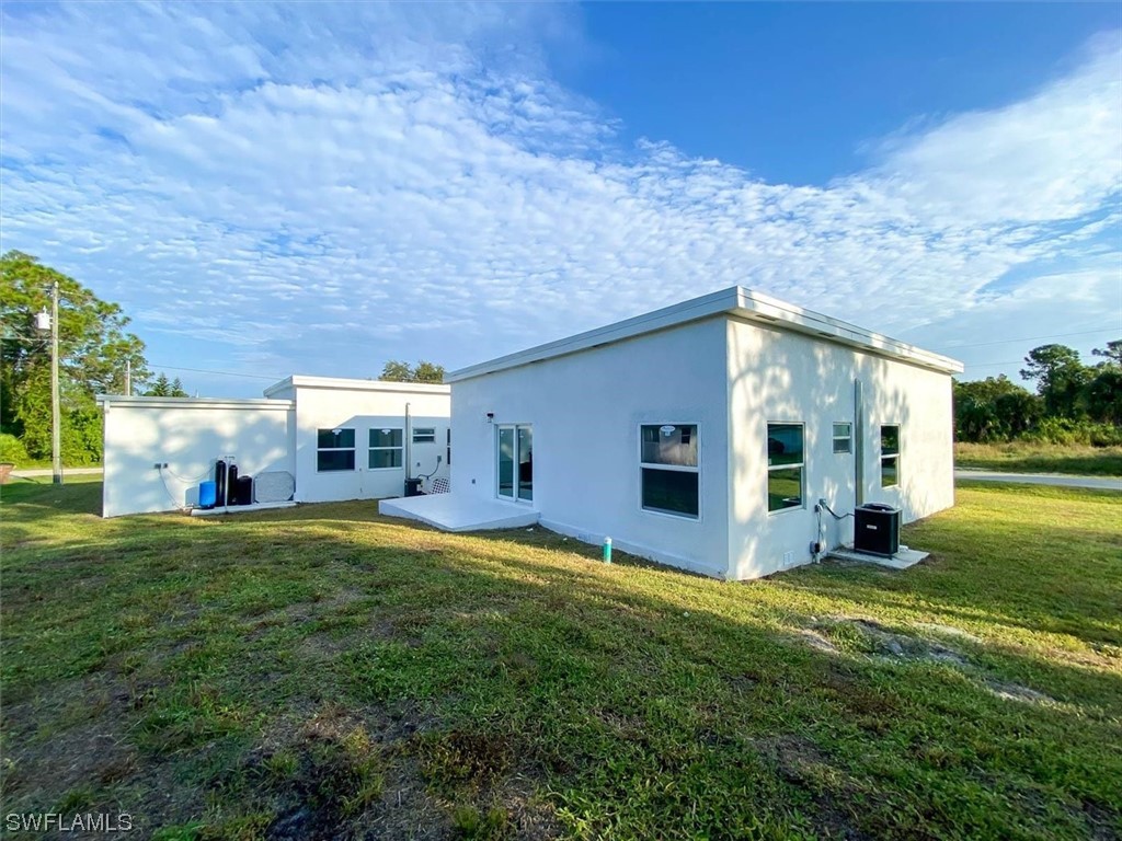 Lehigh Acres, Florida, 33973, United States, 6 Bedrooms Bedrooms, ,4 BathroomsBathrooms,Residential,For Sale,1872898