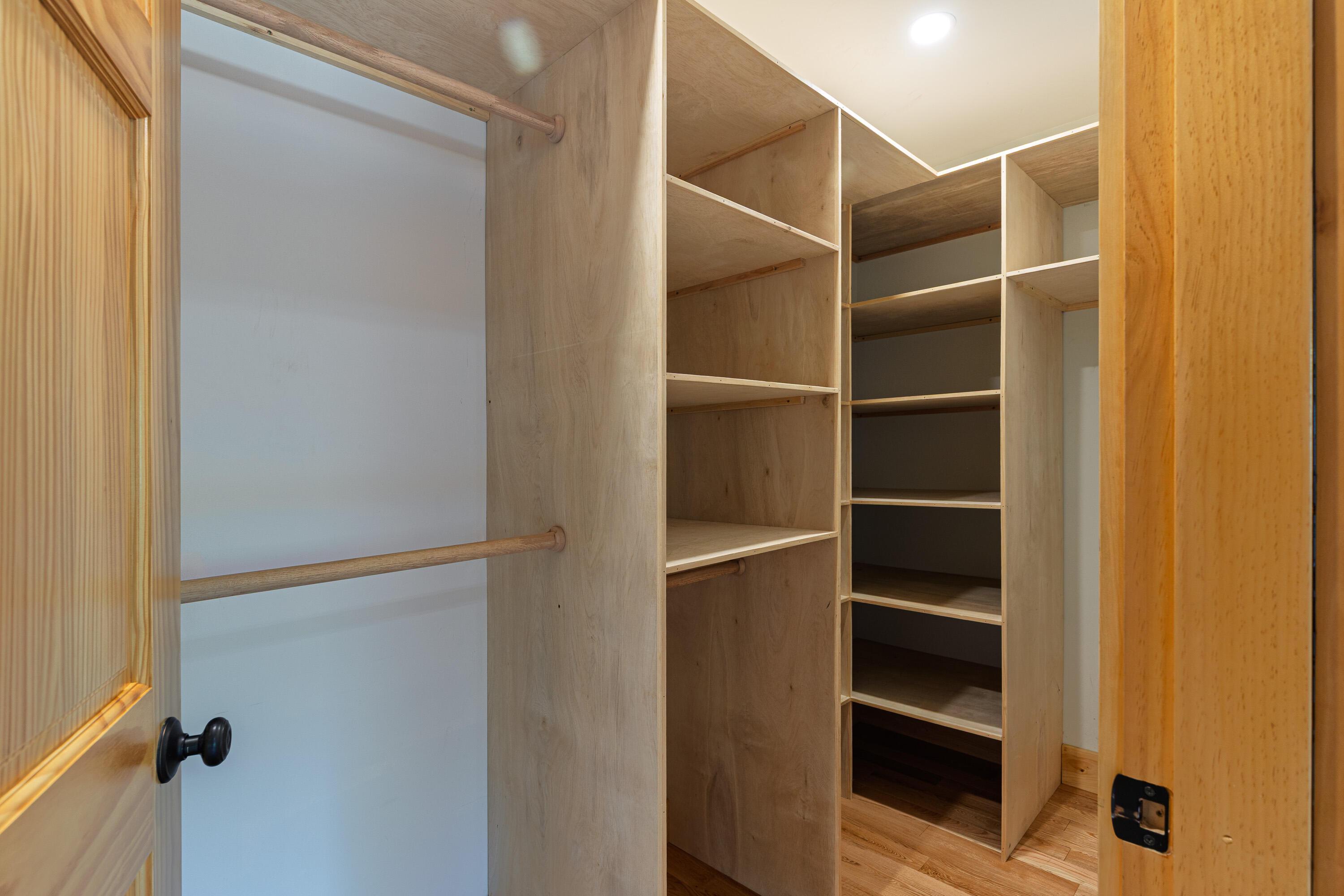  123 Moore Road - 物件實景