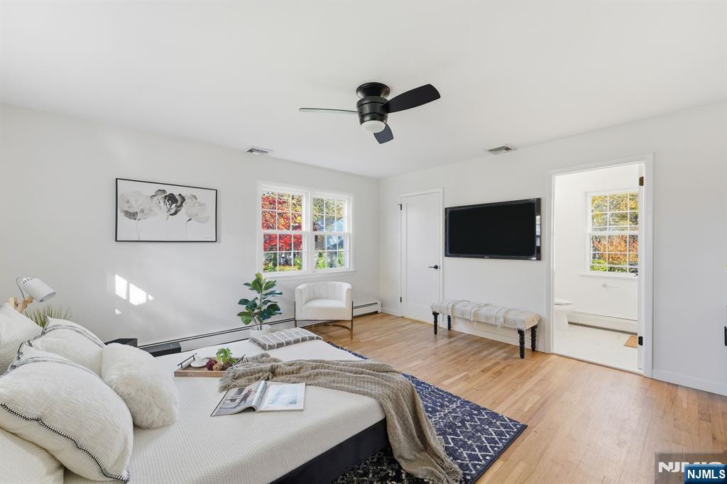 Twp of Washington, New Jersey, 07676, United States, 5 Bedrooms Bedrooms, ,3 BathroomsBathrooms,Residential,For Sale,1989508