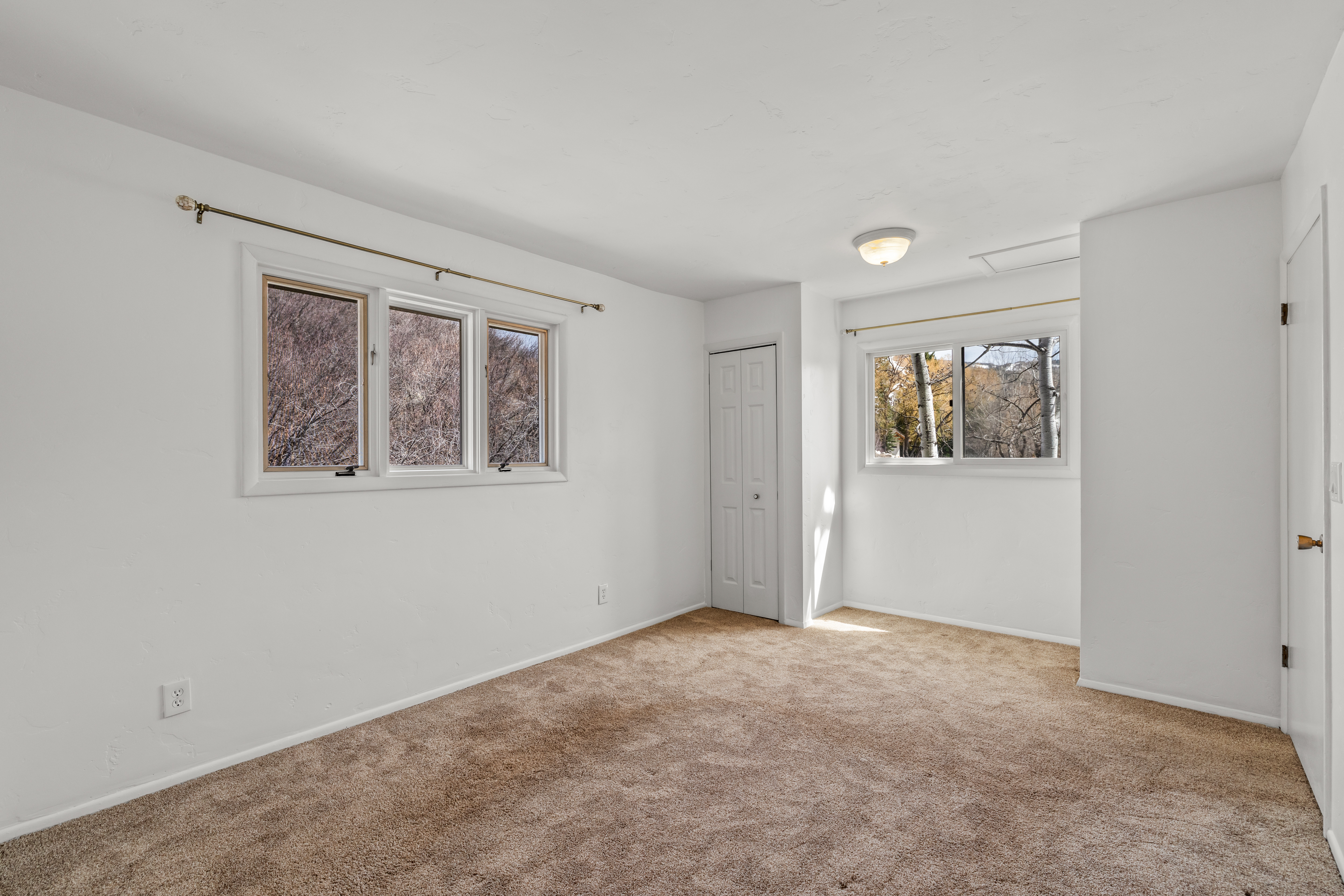  Rare Top-Floor Condo at Chaparral Terraces - 物件實景