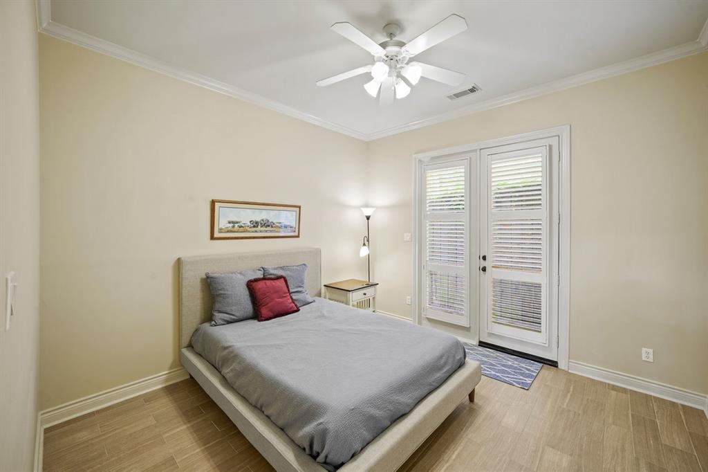 Houston, Texas, 77025, United States, 3 Bedrooms Bedrooms, ,4 BathroomsBathrooms,Residential,For Sale,1874785