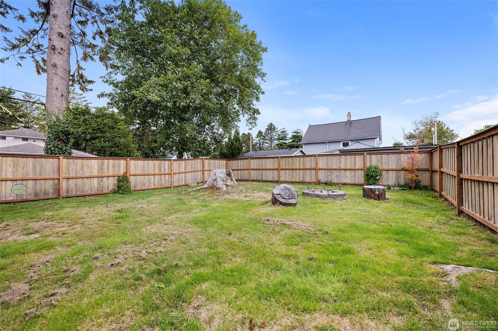 Seaview, Washington, 98641, United States, 2 Bedrooms Bedrooms, ,1 BathroomBathrooms,Residential,For Sale,1982680