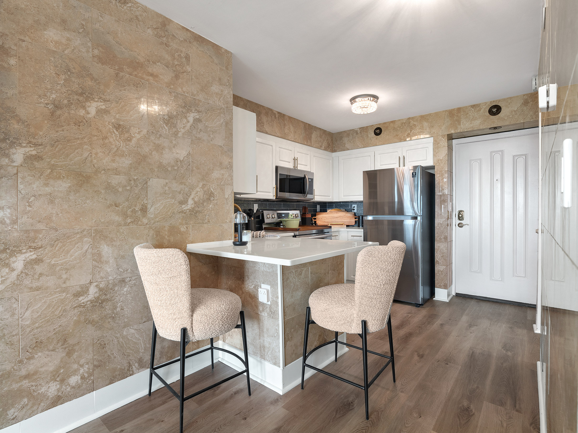  Completely Renovated Condo at The Concorde - 物件實景