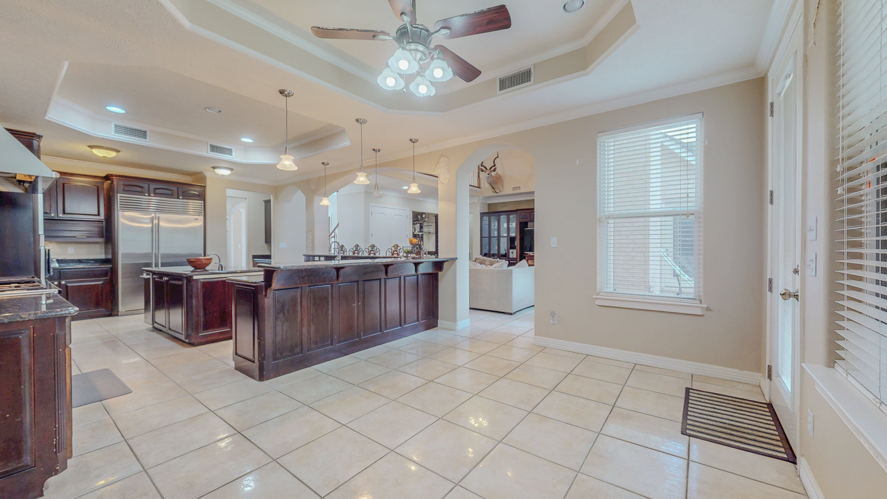 Orange, Texas, 77630, United States, 3 Bedrooms Bedrooms, ,5 BathroomsBathrooms,Residential,For Sale,1901539