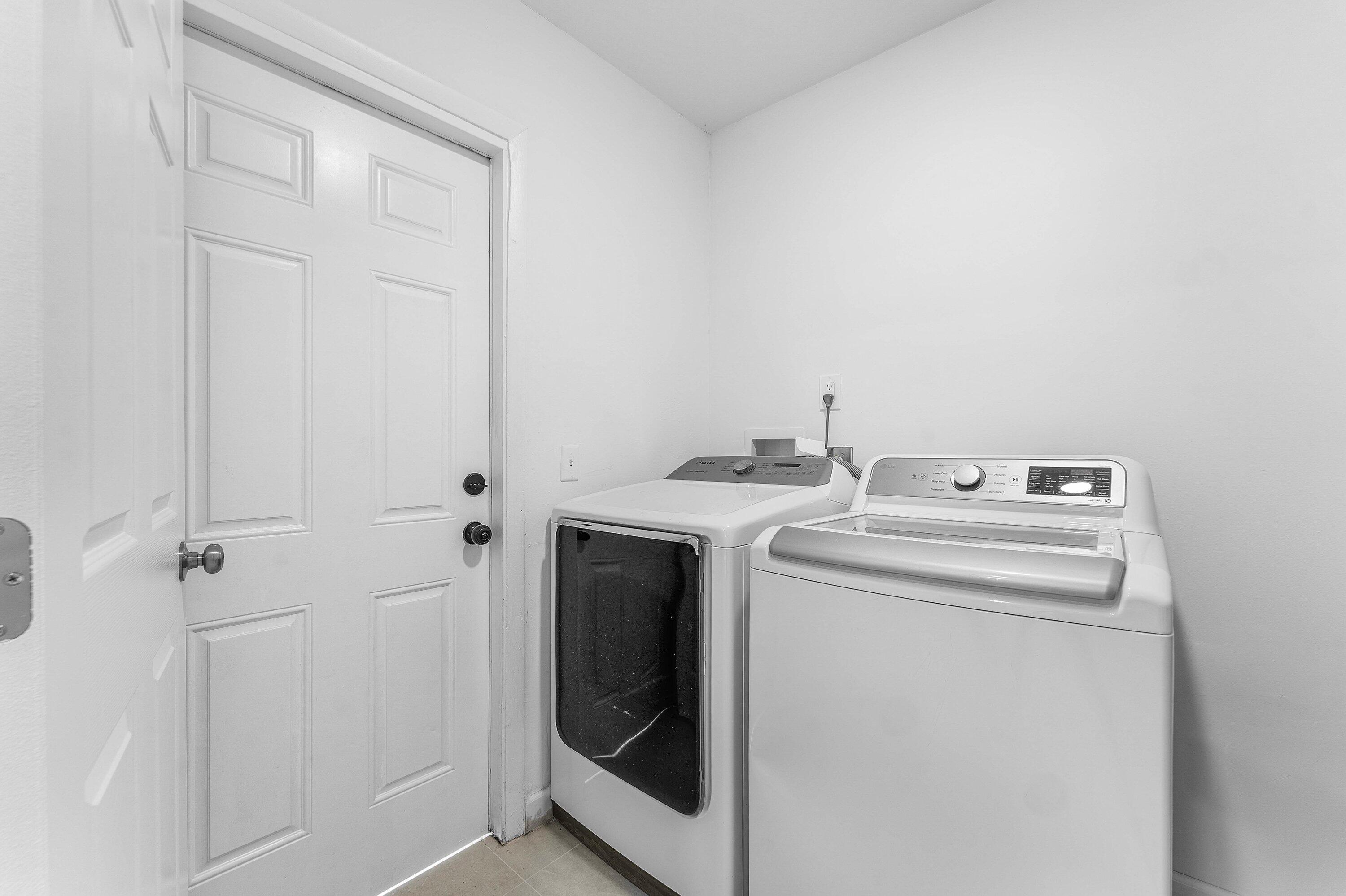 Delray Beach, Florida, 33483, United States, 4 Bedrooms Bedrooms, ,2 BathroomsBathrooms,Residential,For Sale,1987972