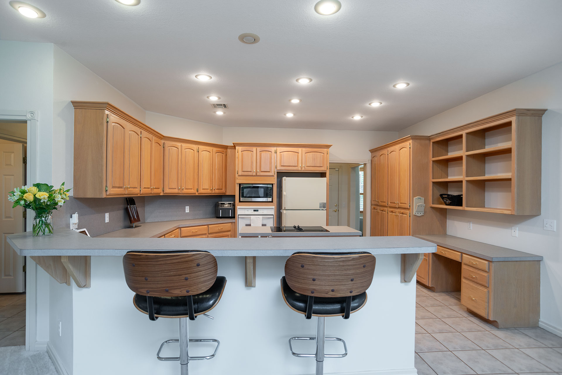 Stillwater, Oklahoma, 74074, United States, 4 Bedrooms Bedrooms, ,Residential,For Sale,1981007