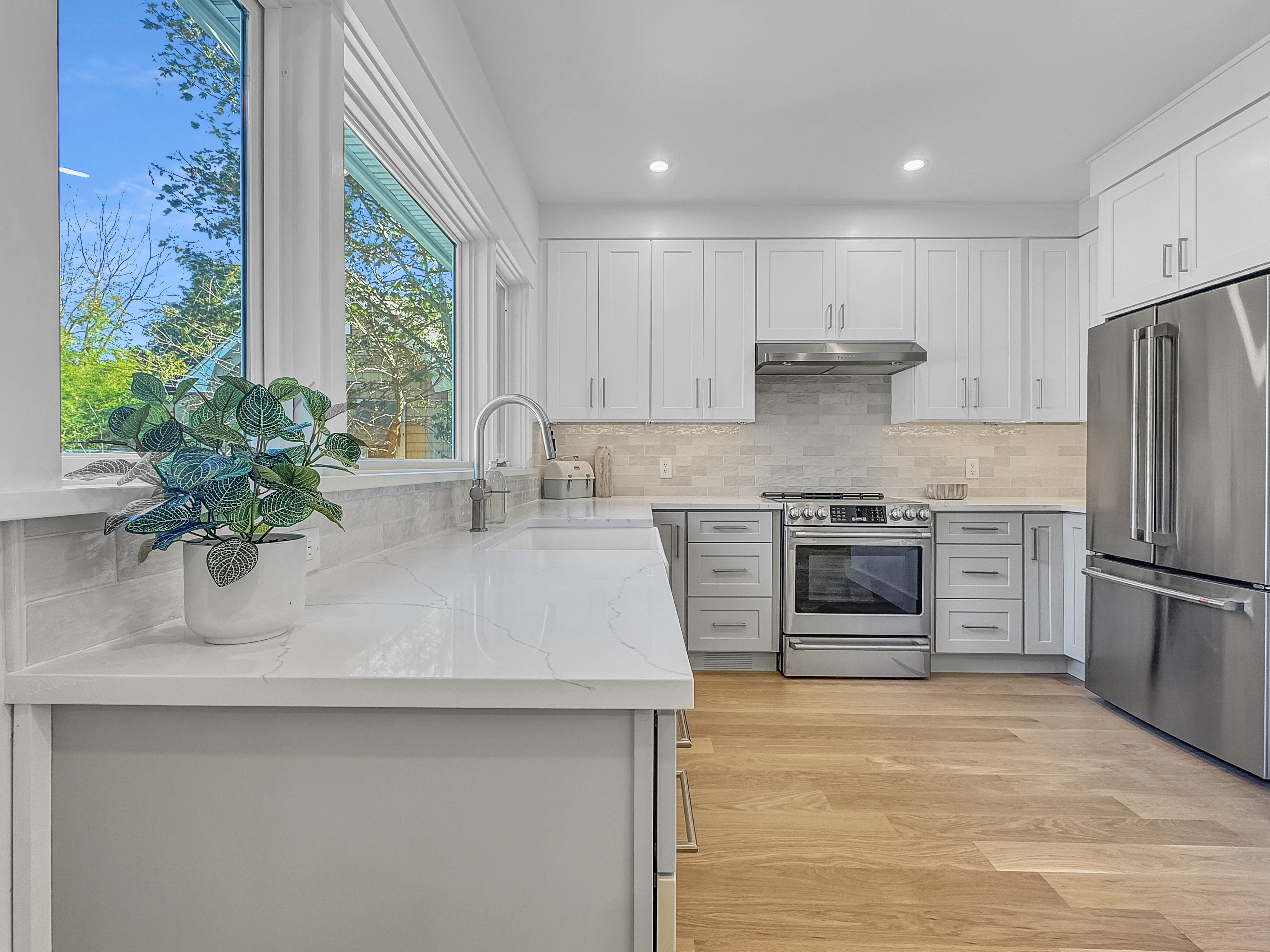 Greenport, New York, 11944, United States, 3 Bedrooms Bedrooms, ,3 BathroomsBathrooms,Residential,For Sale,2005139