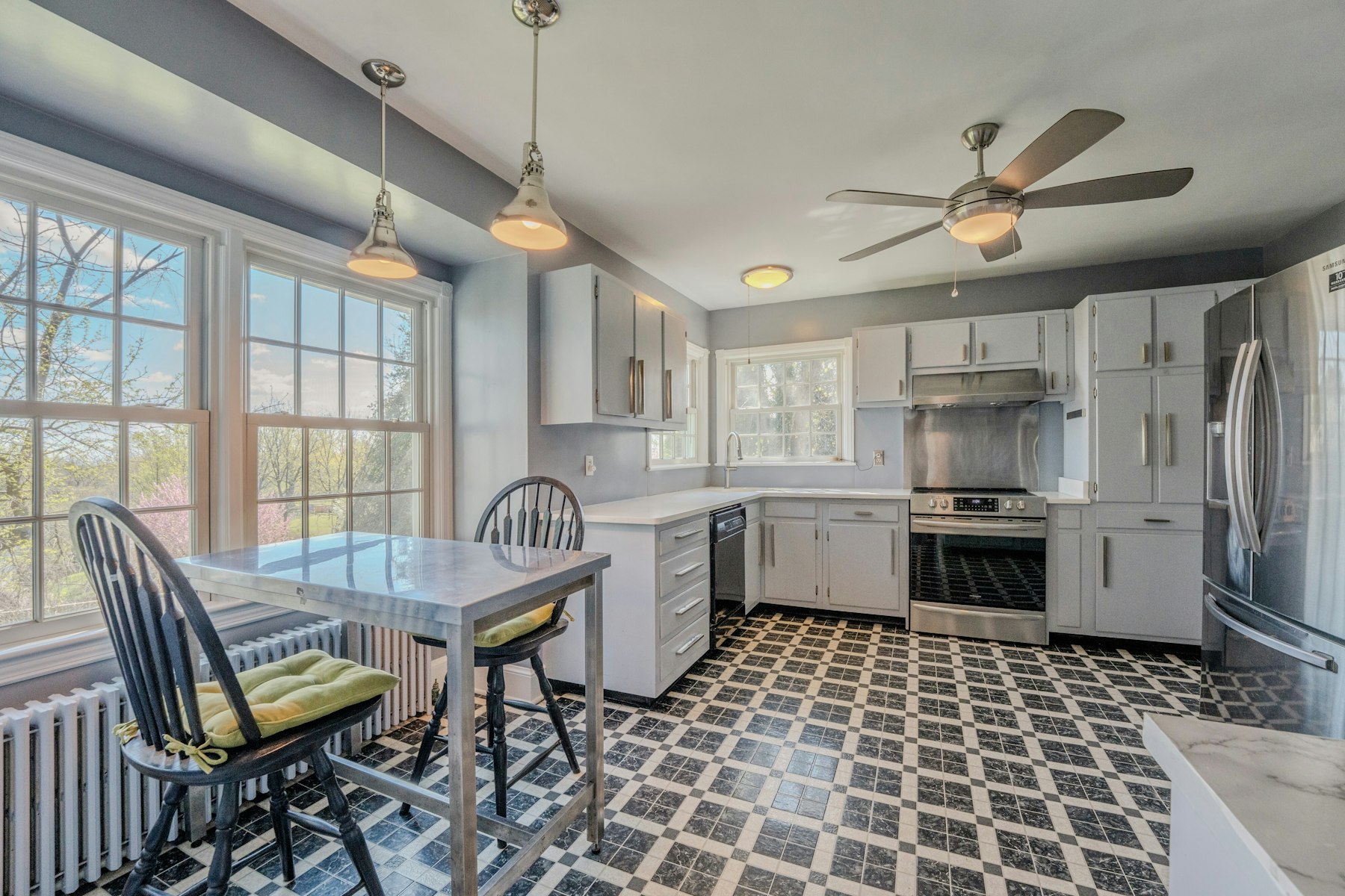  221 Mockingbird Lane, Warrenton, VA 20186 - 物件實景