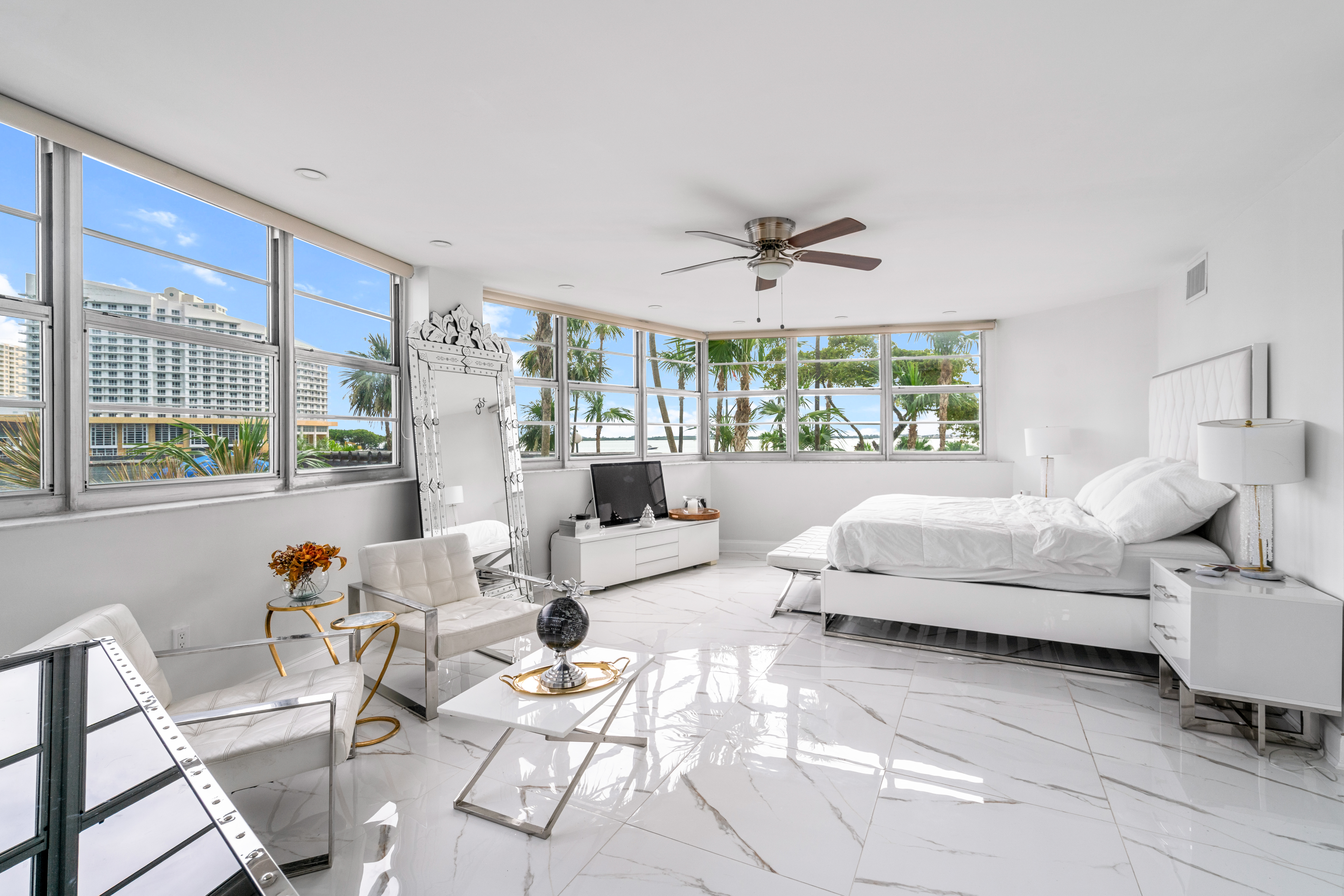  905 Brickell Bay Dr, Miami, FL, 33131 - 物件實景