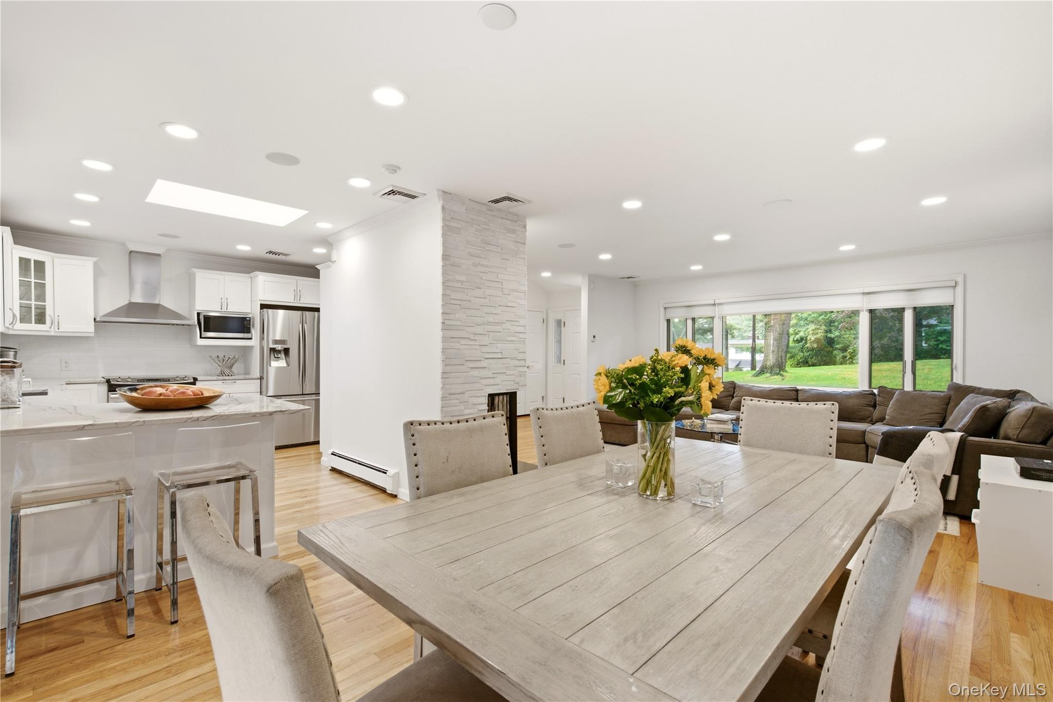  29 Sycamore Drive, Roslyn, NY, 11576 - 物件實景