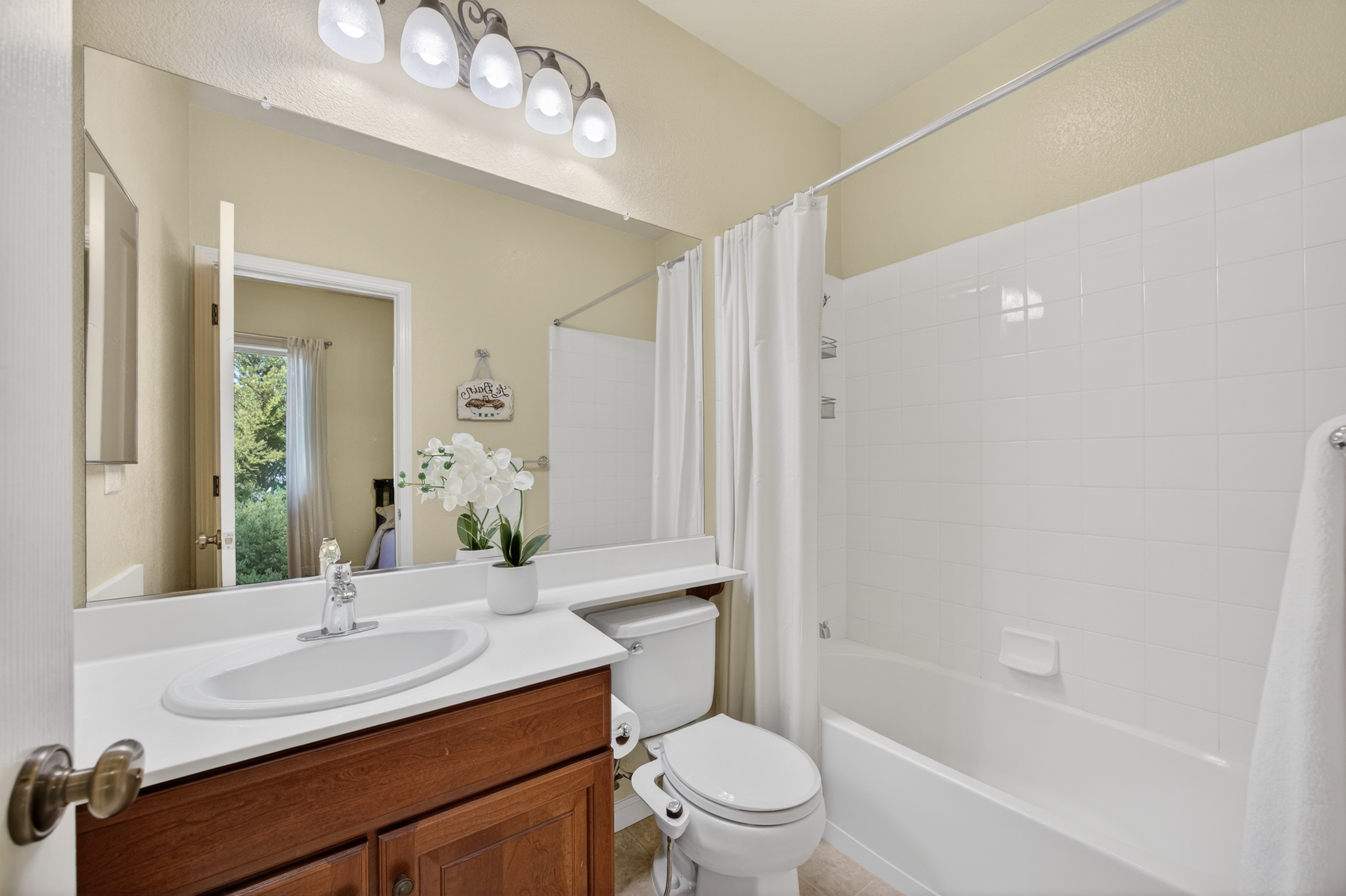  1864 Avondale Drive, Roseville, CA 95747 - 物件實景