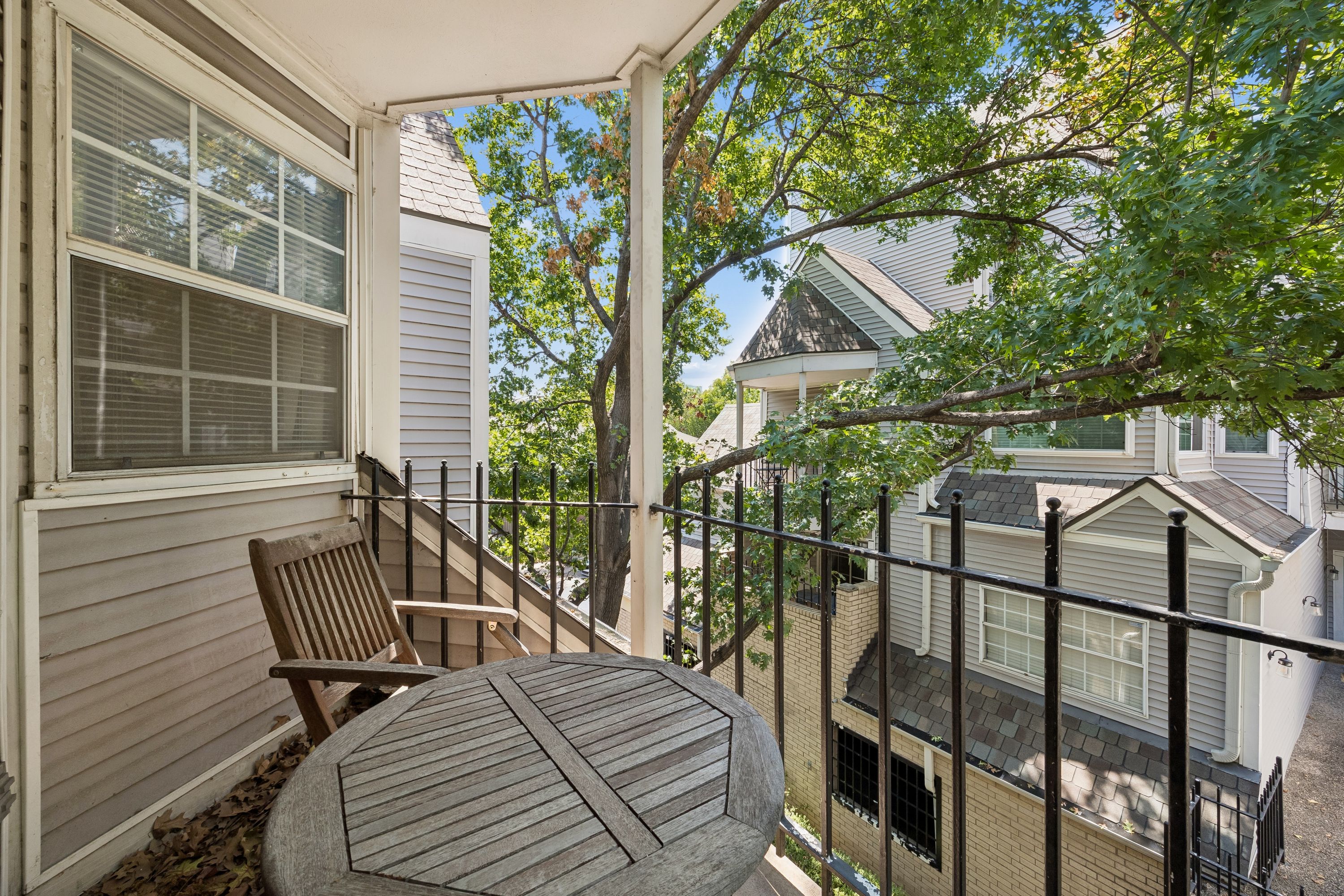  Two-story Bryan Place loft with quick access to Downtown Dallas. - 物件實景