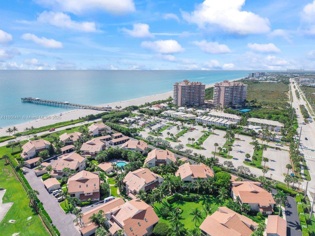 Jupiter, Florida, 33477, United States, 3 Bedrooms Bedrooms, ,2 BathroomsBathrooms,Residential,For Sale,1827227