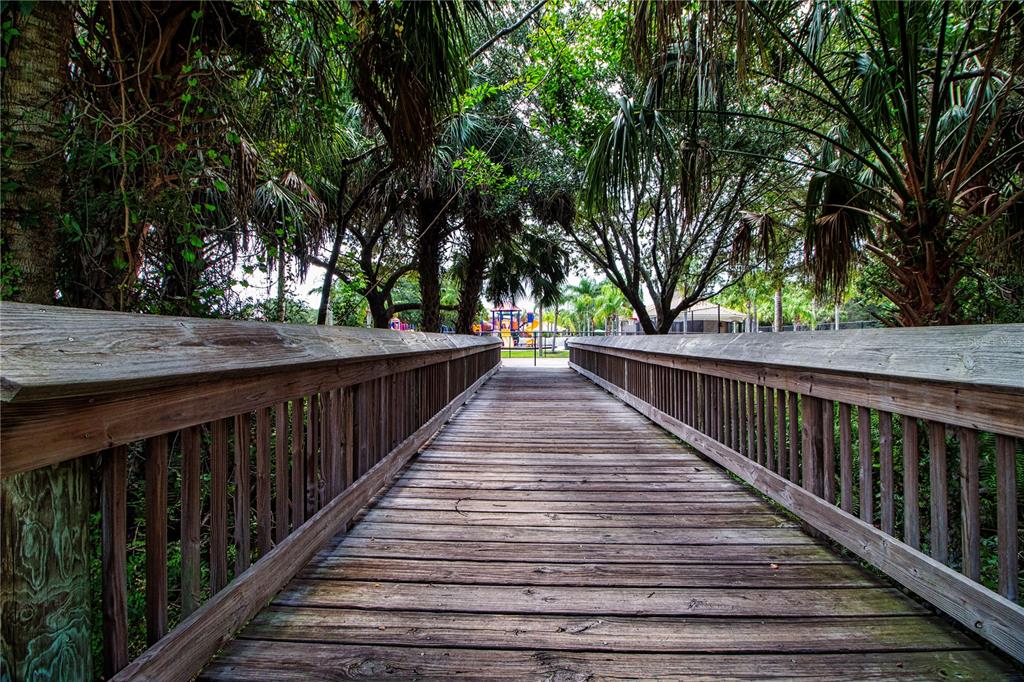 Bradenton, Florida, 34212, United States, 4 Bedrooms Bedrooms, ,3 BathroomsBathrooms,Residential,For Sale,1829585